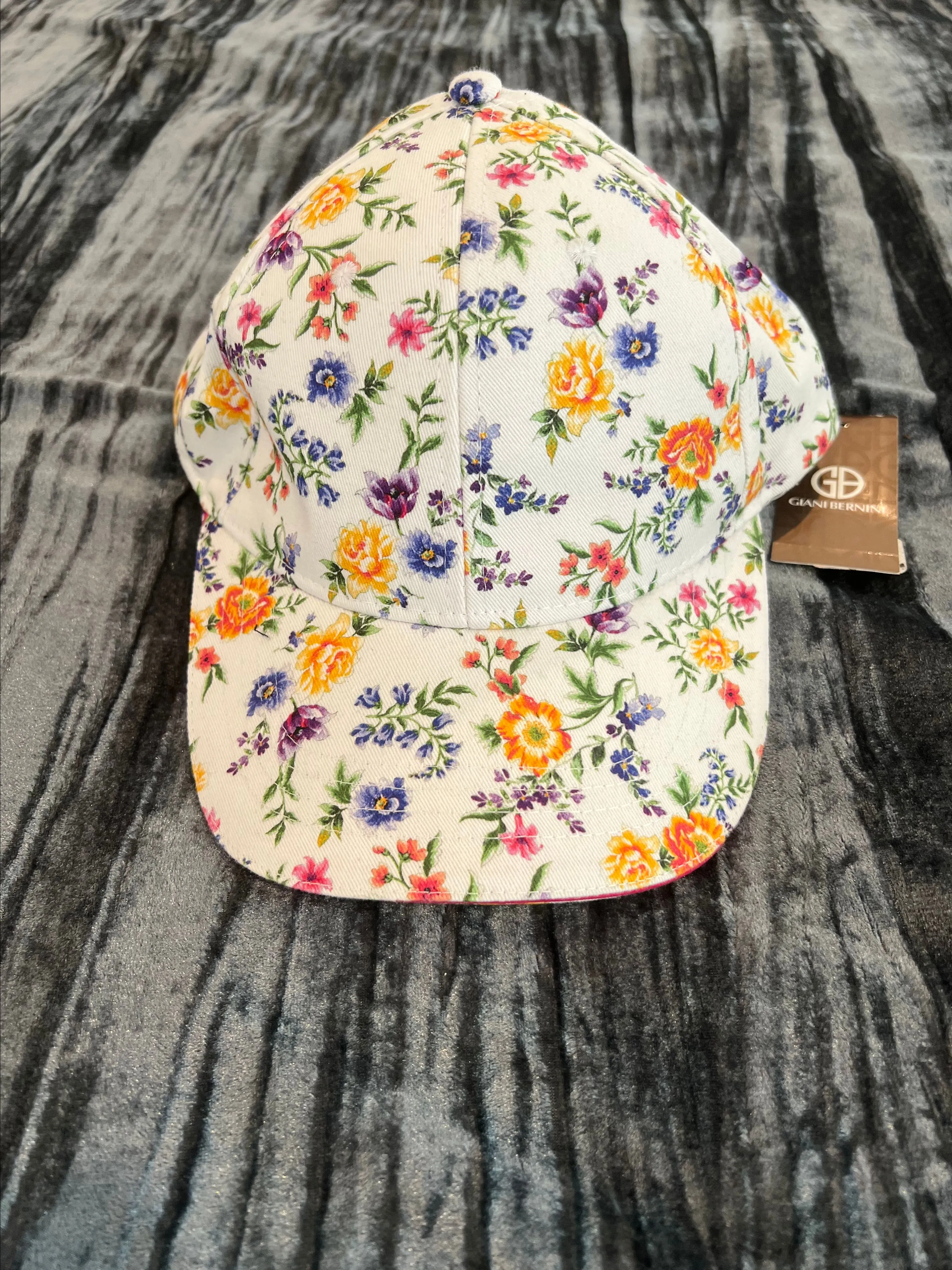 Product image for Floral Cap - White with Multicolor Flowers By GIANI BERNINI