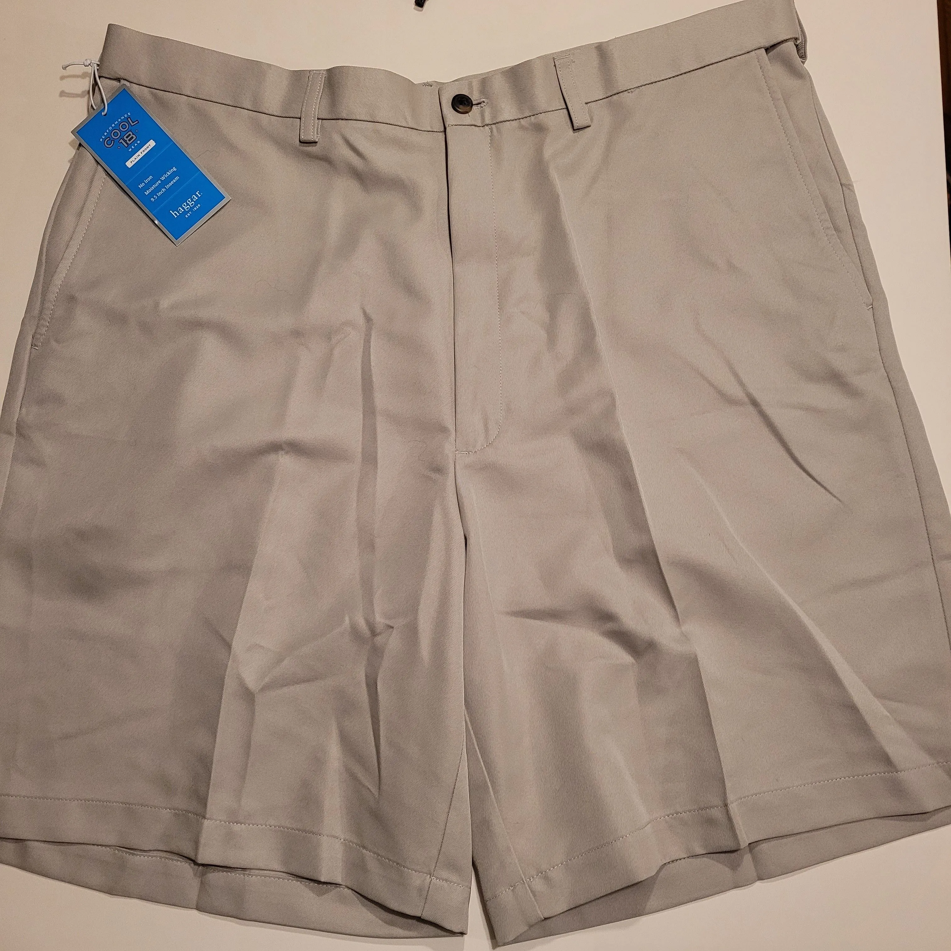 Product image for #146 NWT Haggar sz 40 Performance Cool 18 Khaki Shorts