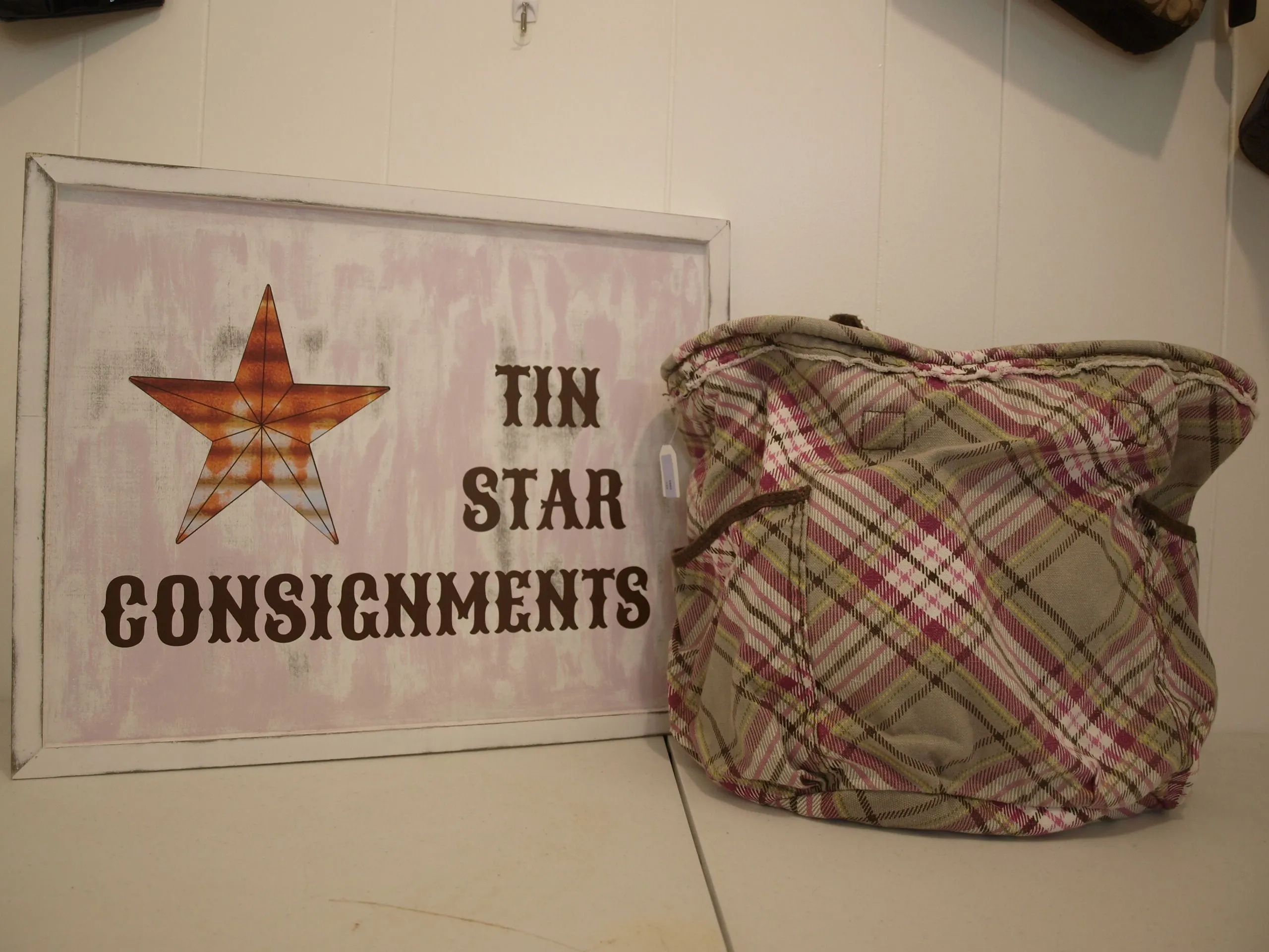 Product image for Thirty-One Plaid Tote 1002-133
