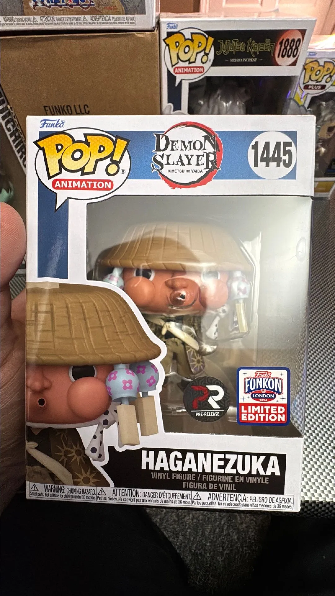 Product image for Haganezuka with Hat / Demon Slayer / Figurine Funko Pop / Exclusive Funkon 2024