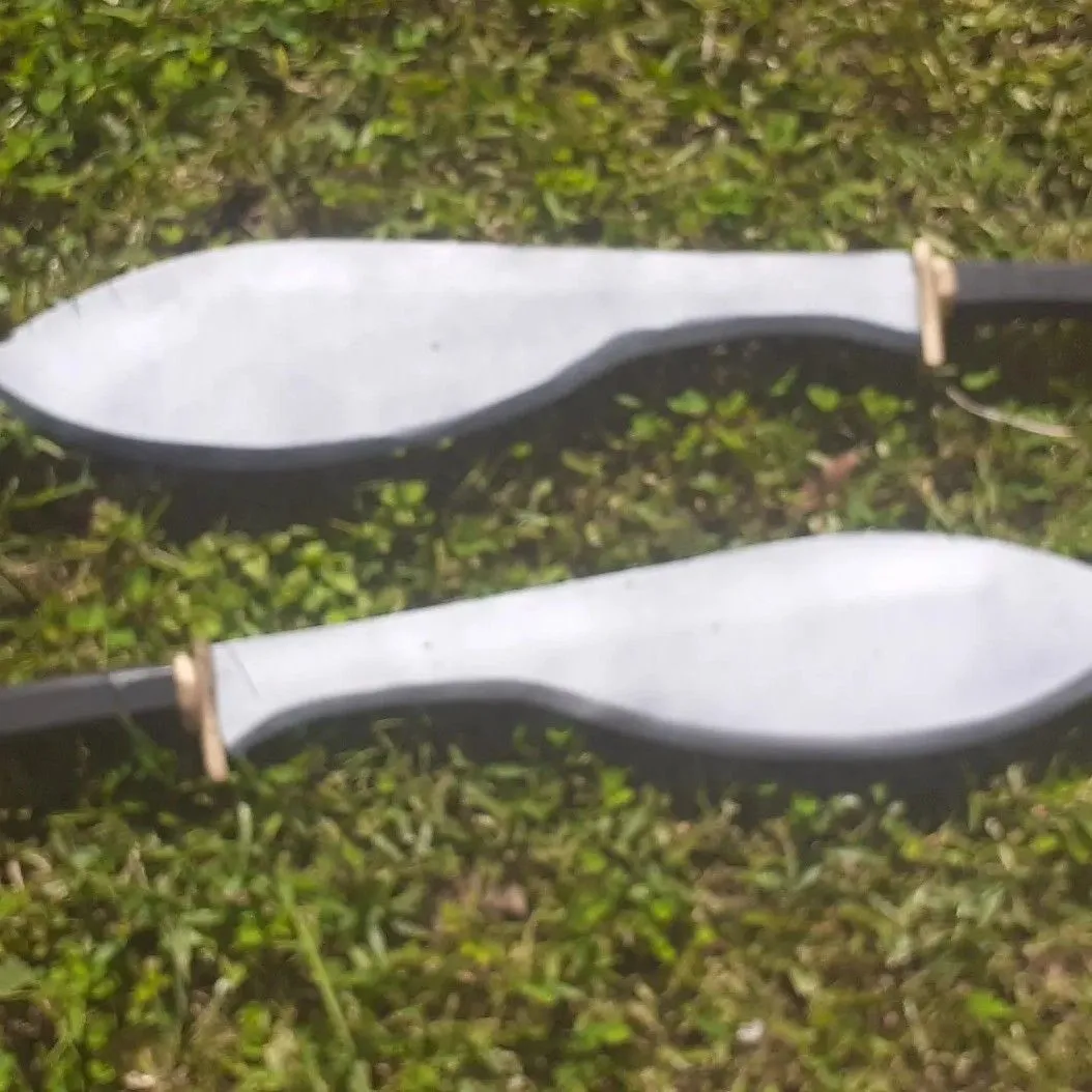 Product image for handmade EVA foam pair of kukri short swords