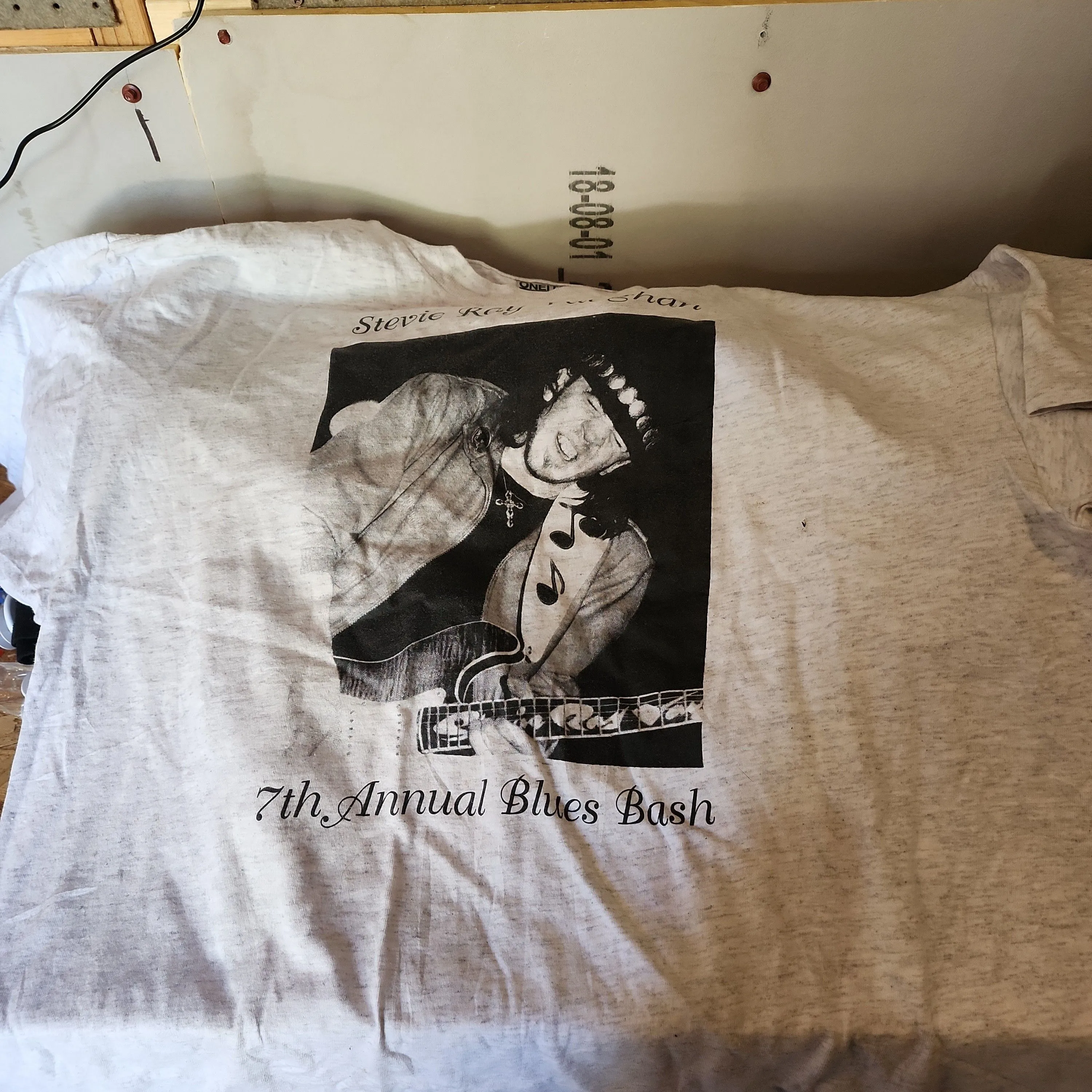 Product image for  memorial Stevie ray vaughn