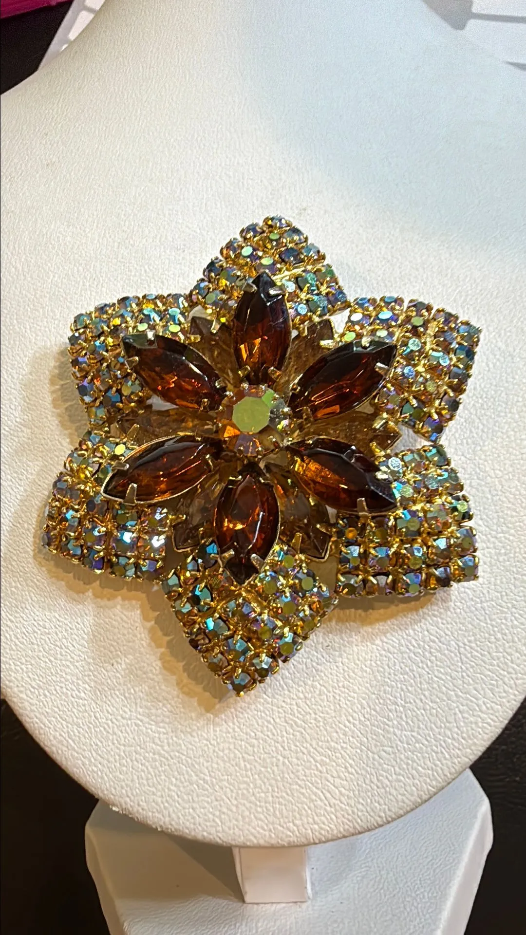 2e94cccf-88b8-4b1f-9593-200d70df1d29