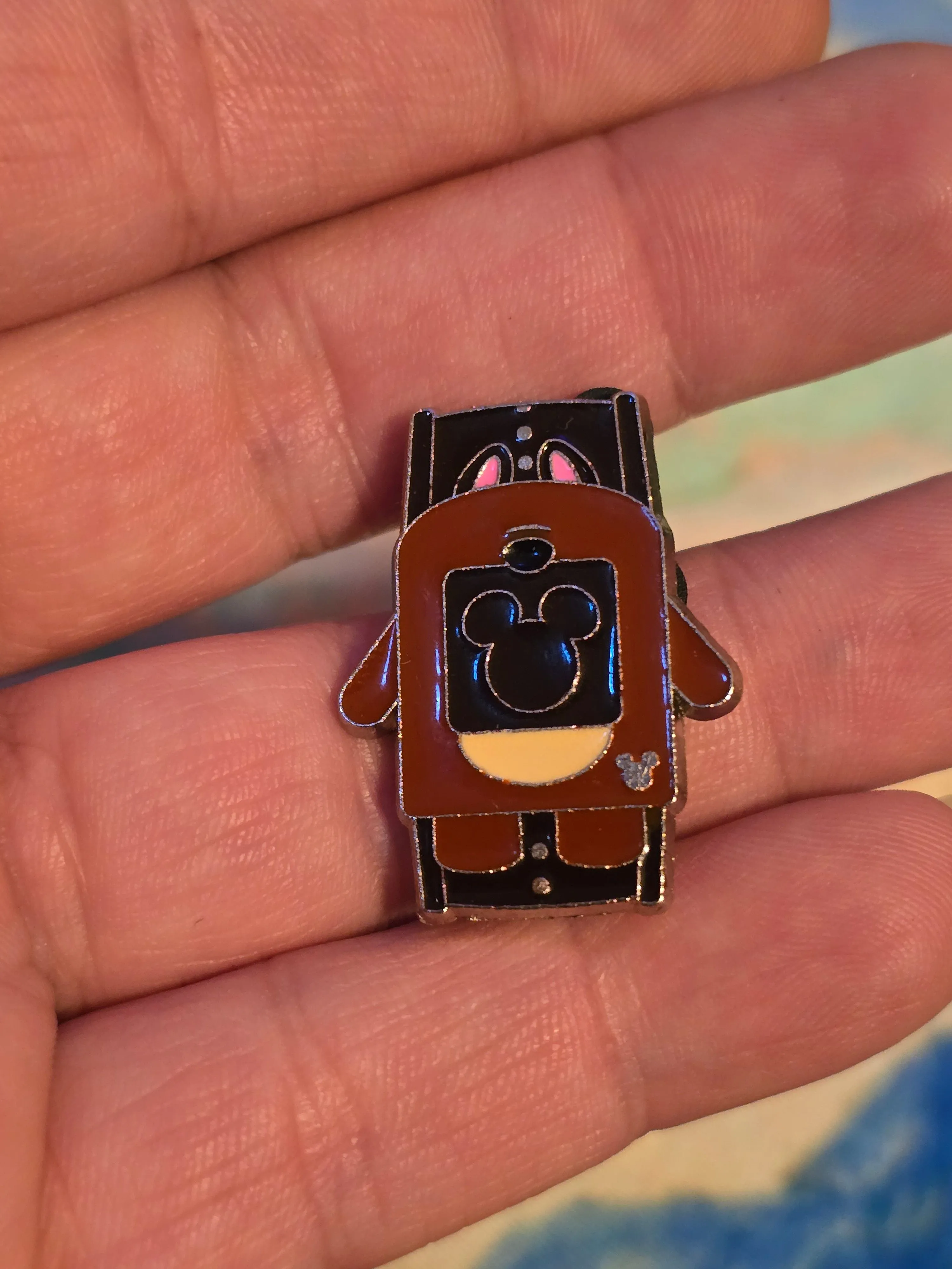 Product image for CHIP Character MagicBands WDW Disney Pin 2014 Hidden Mickey Pin
