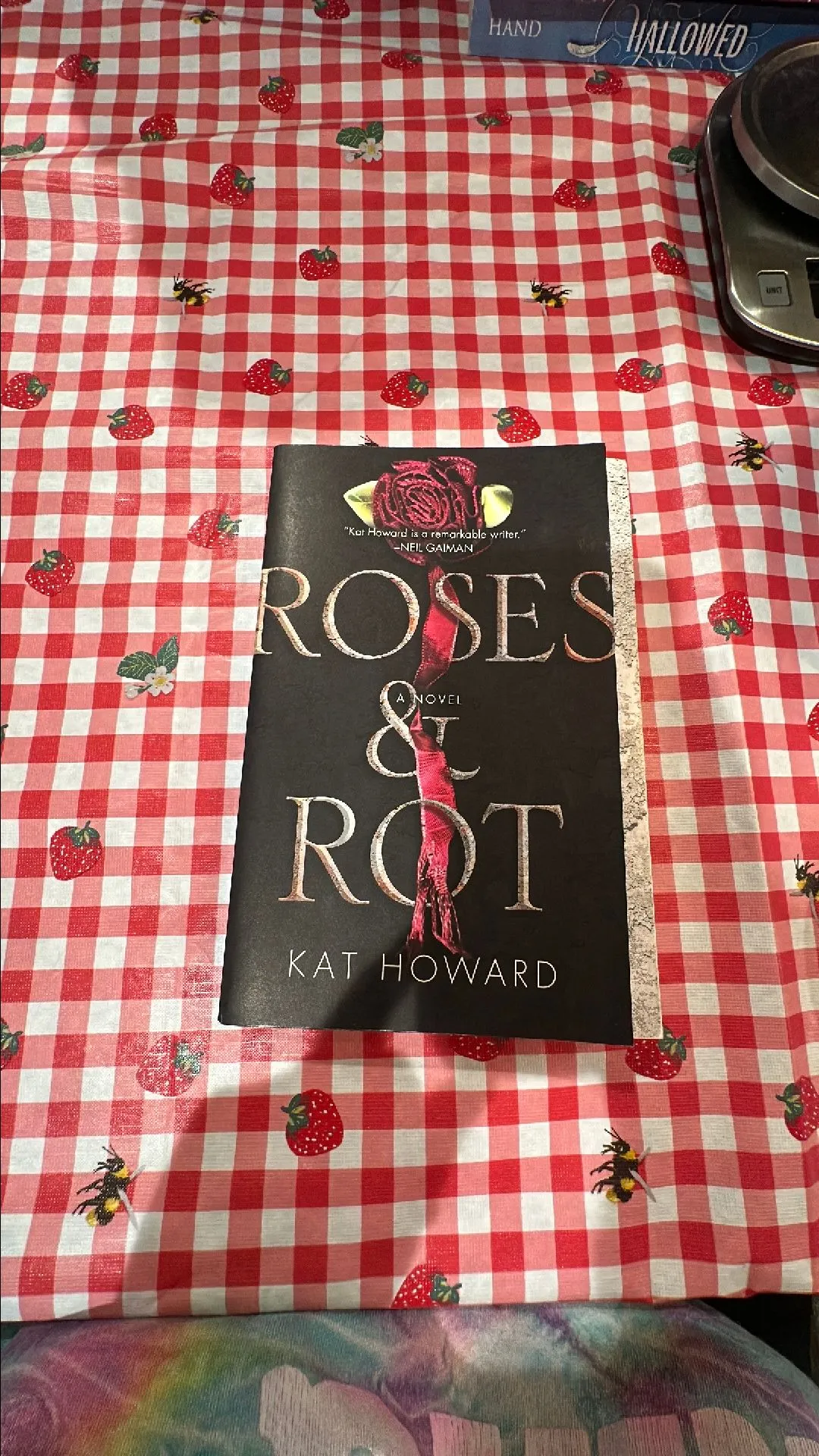 Product image for Roses & Rot