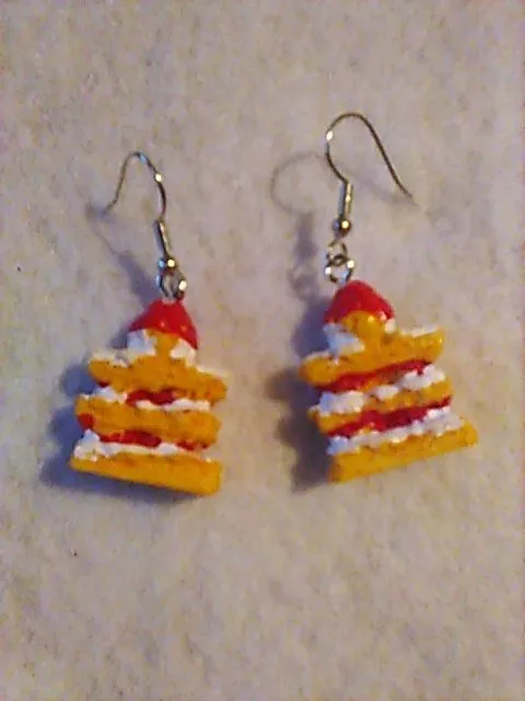 Product image for Earrings Strawberry Short Cake Dangle Desert Pierced New