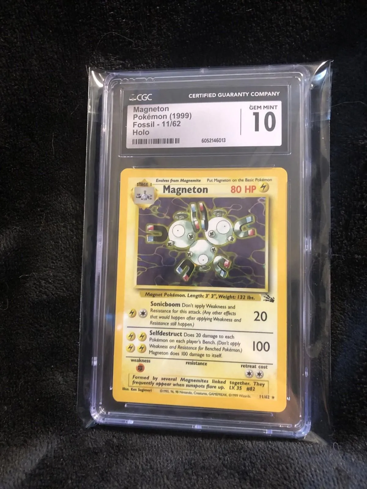Product image for PokemonCGC 10 Magneton 1999 Holo #11