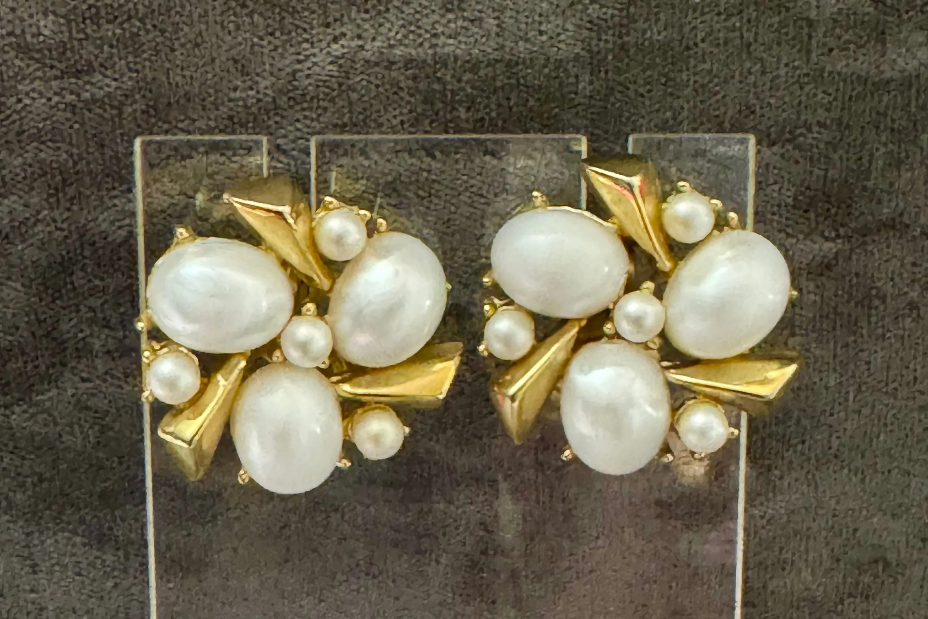 Product image for Vintage Signed Crown Trifari Goldtone Clip On Earrings