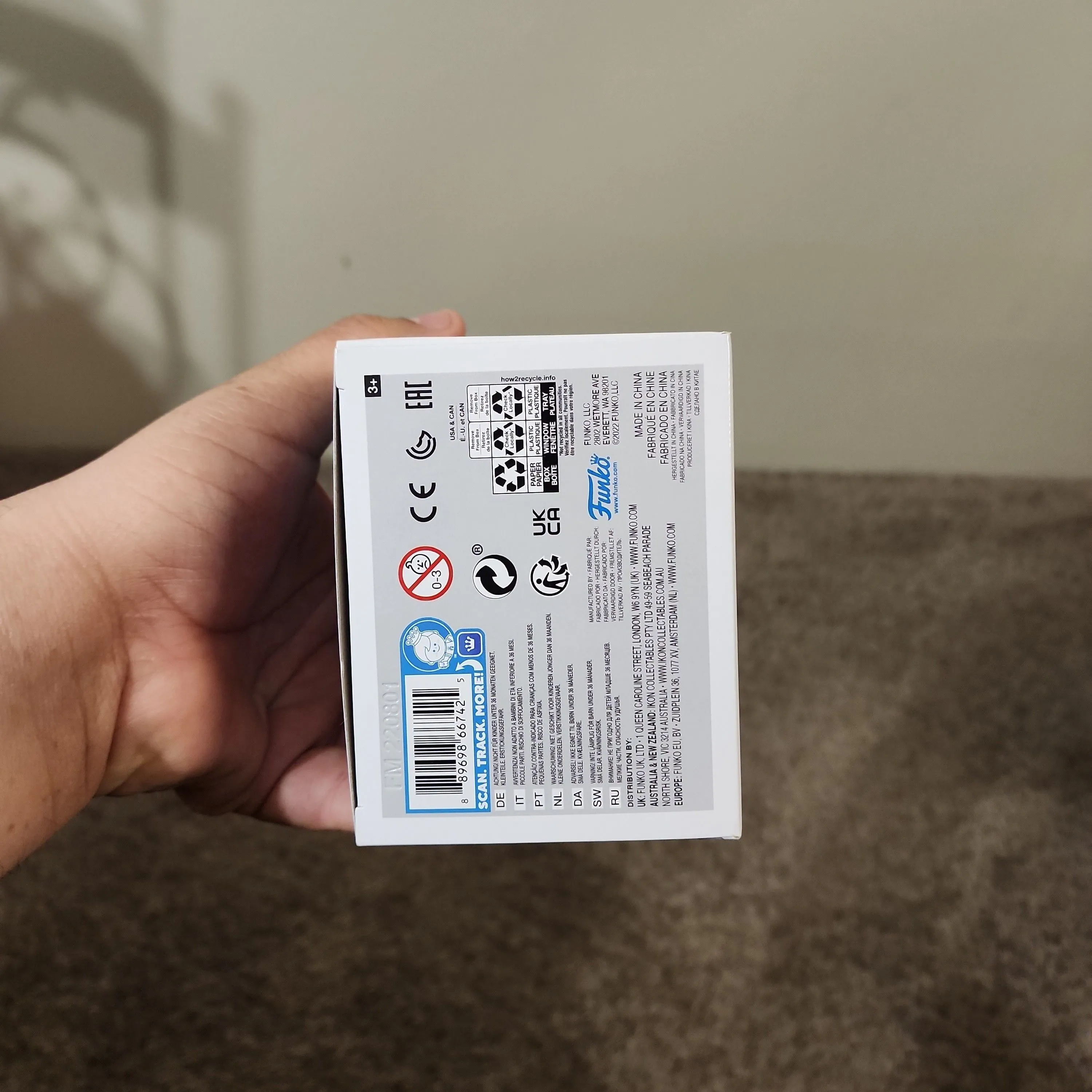 Listing Image Blurred Background
