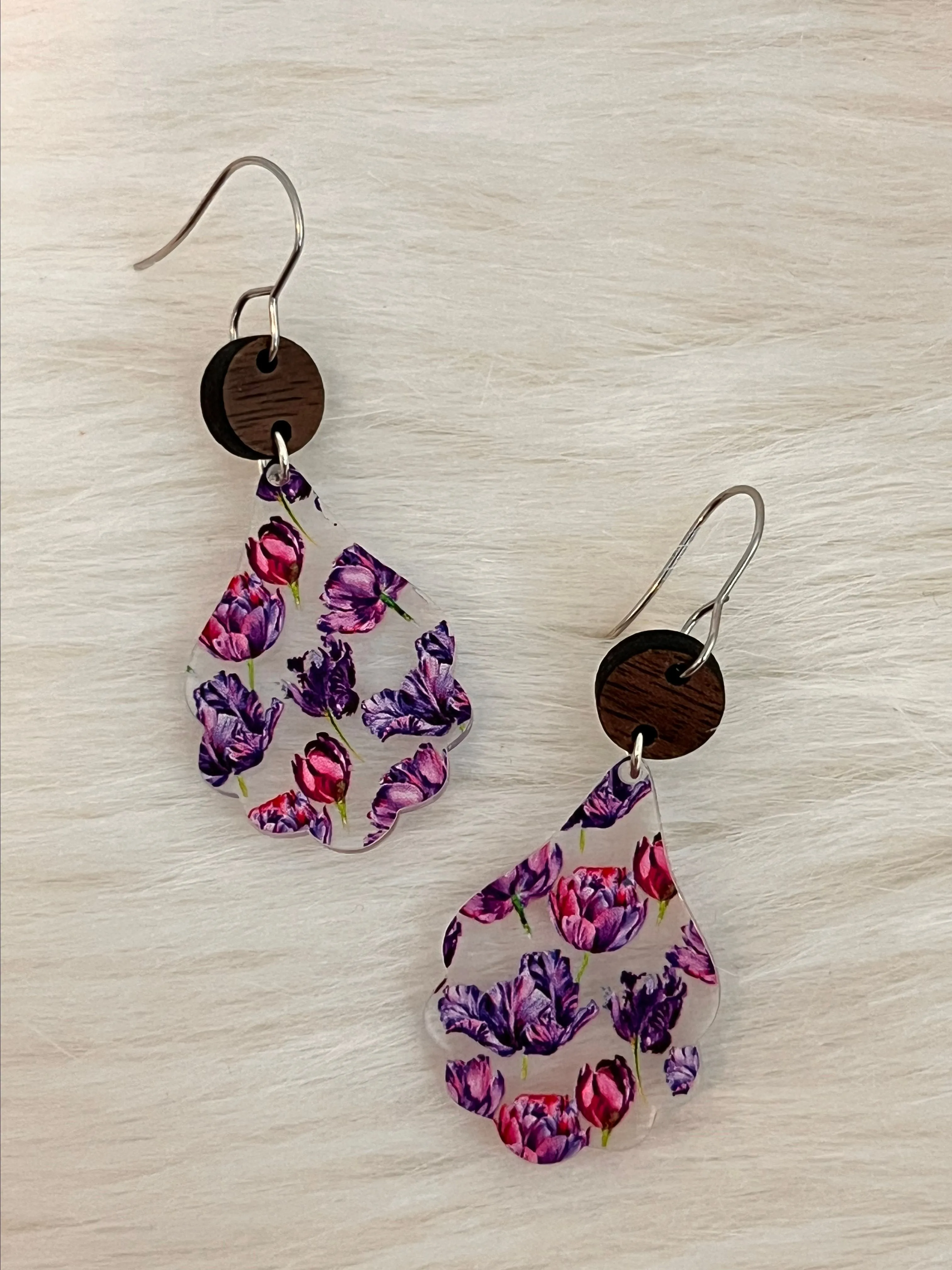 Product image for Purple flower earrings 
