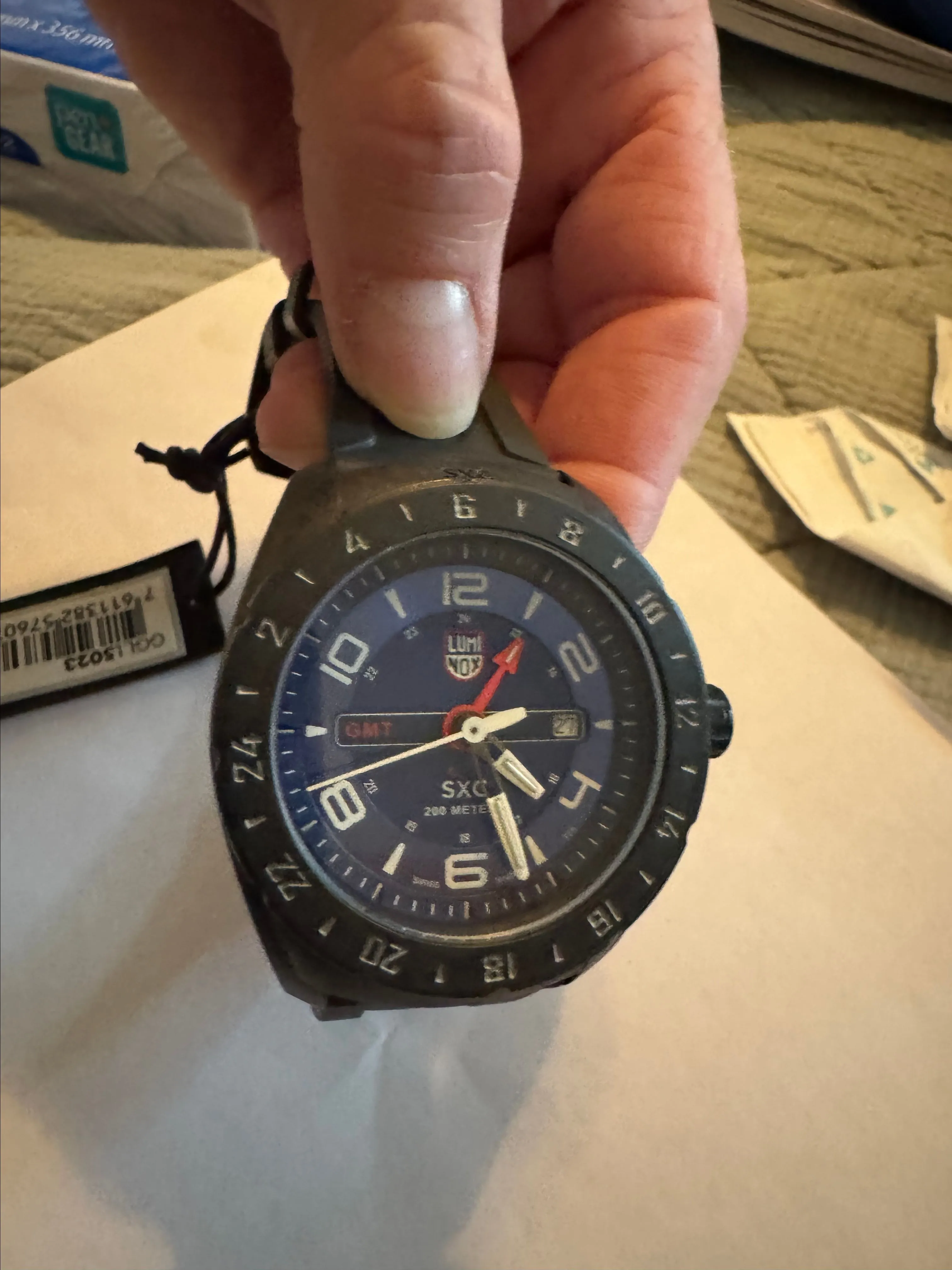 Listing Image Blurred Background