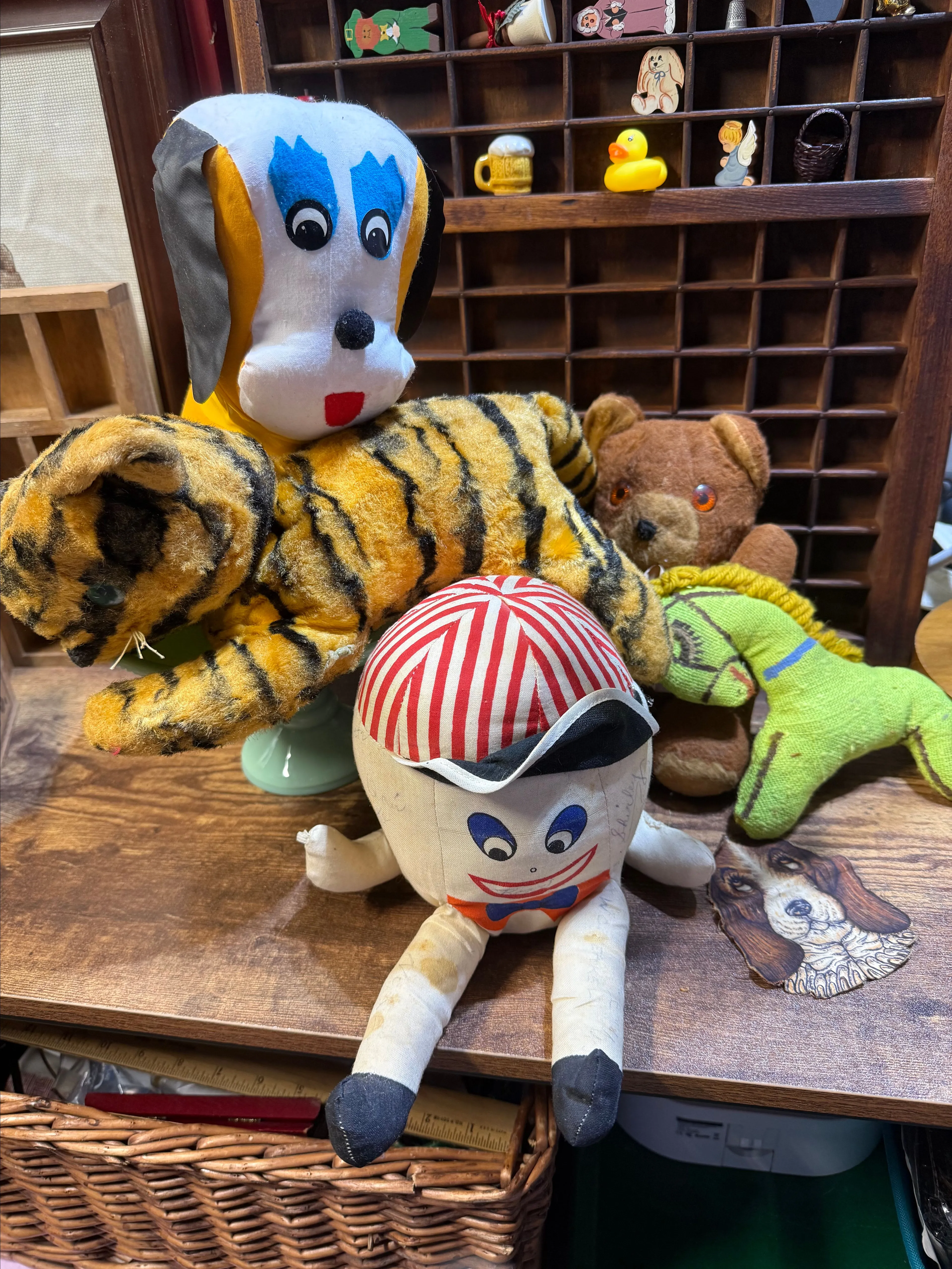 Product image for 01. Lot of very vintage plush 50's