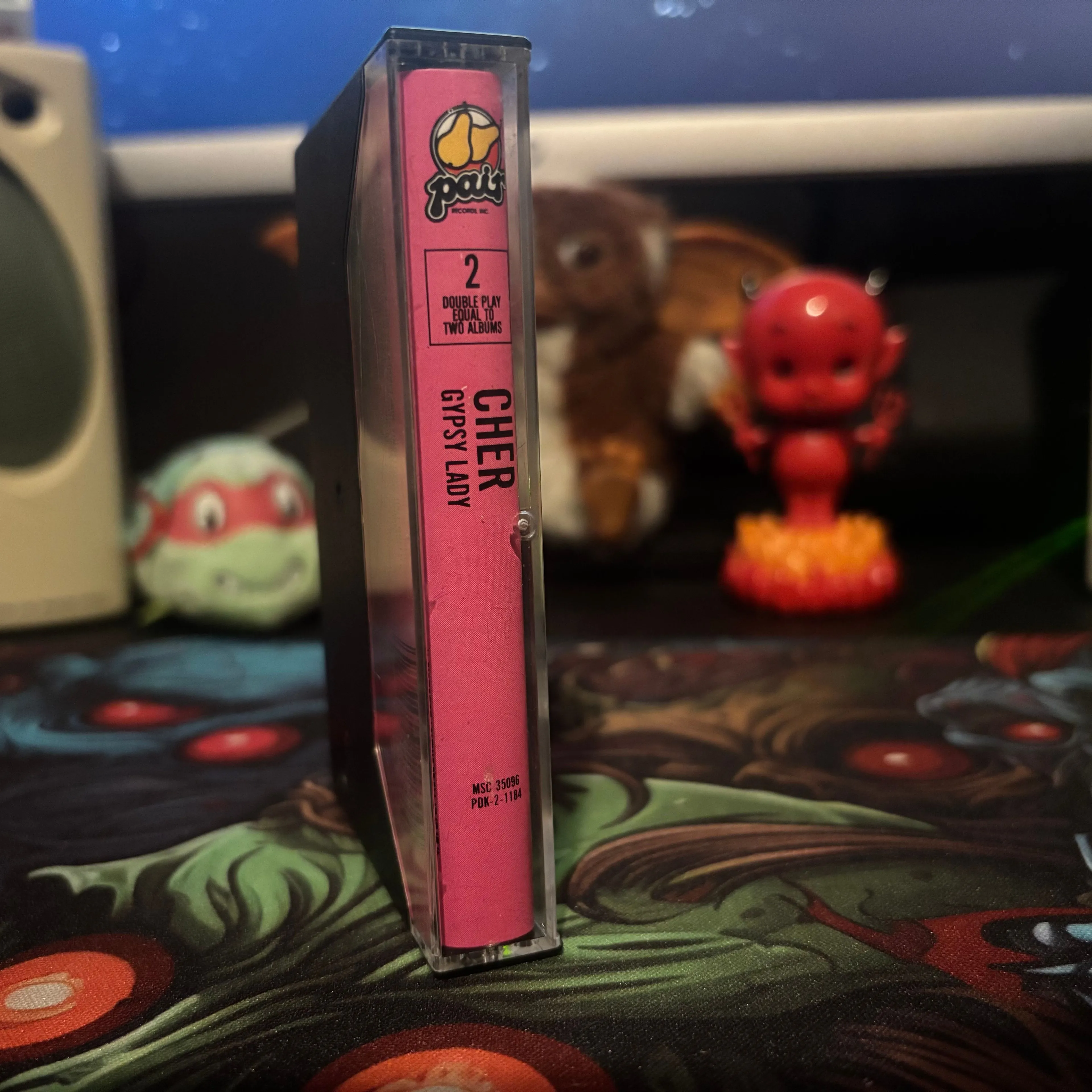 Listing Image Blurred Background