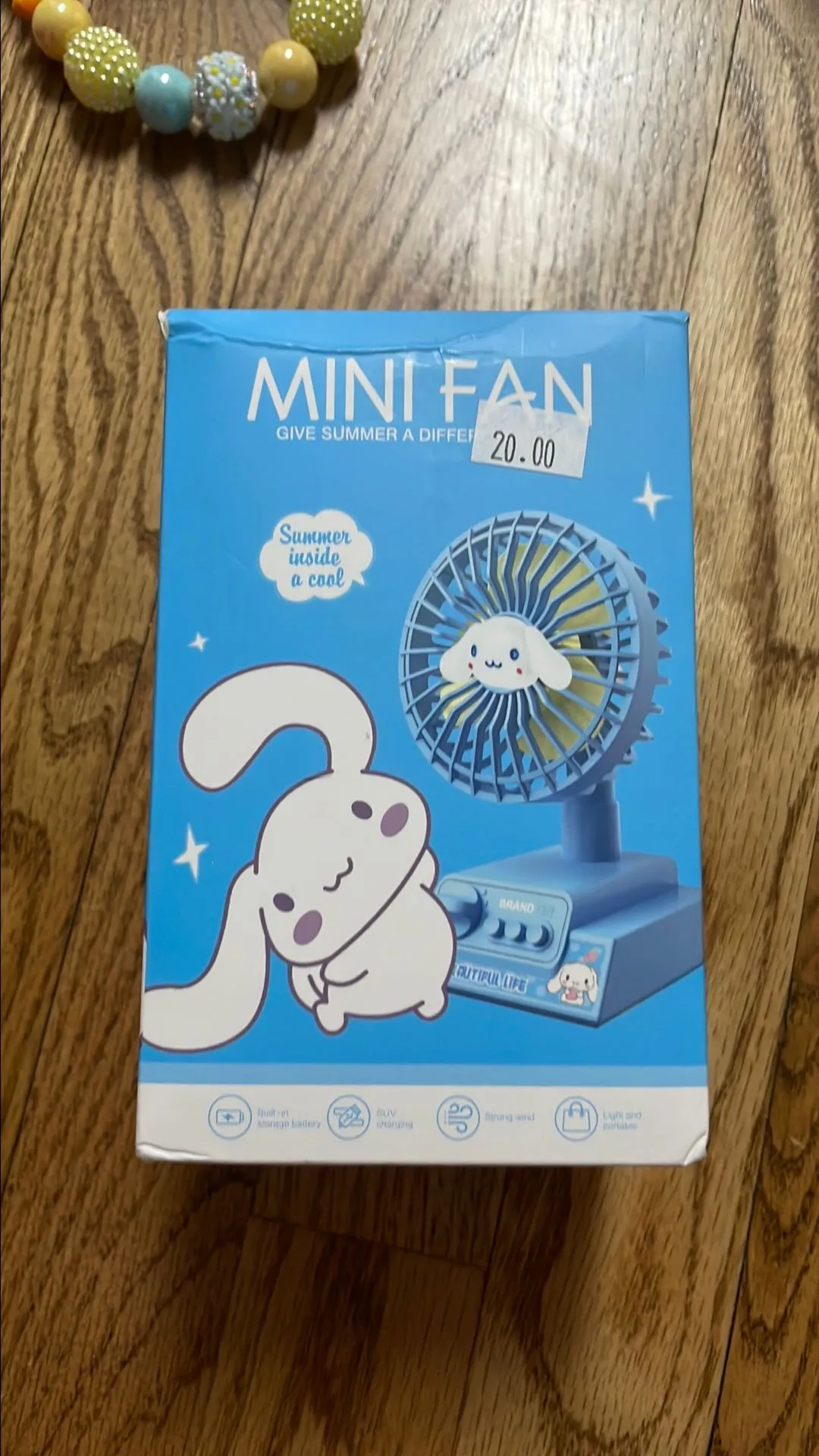 Product image for Cinnamoroll Standing Fan