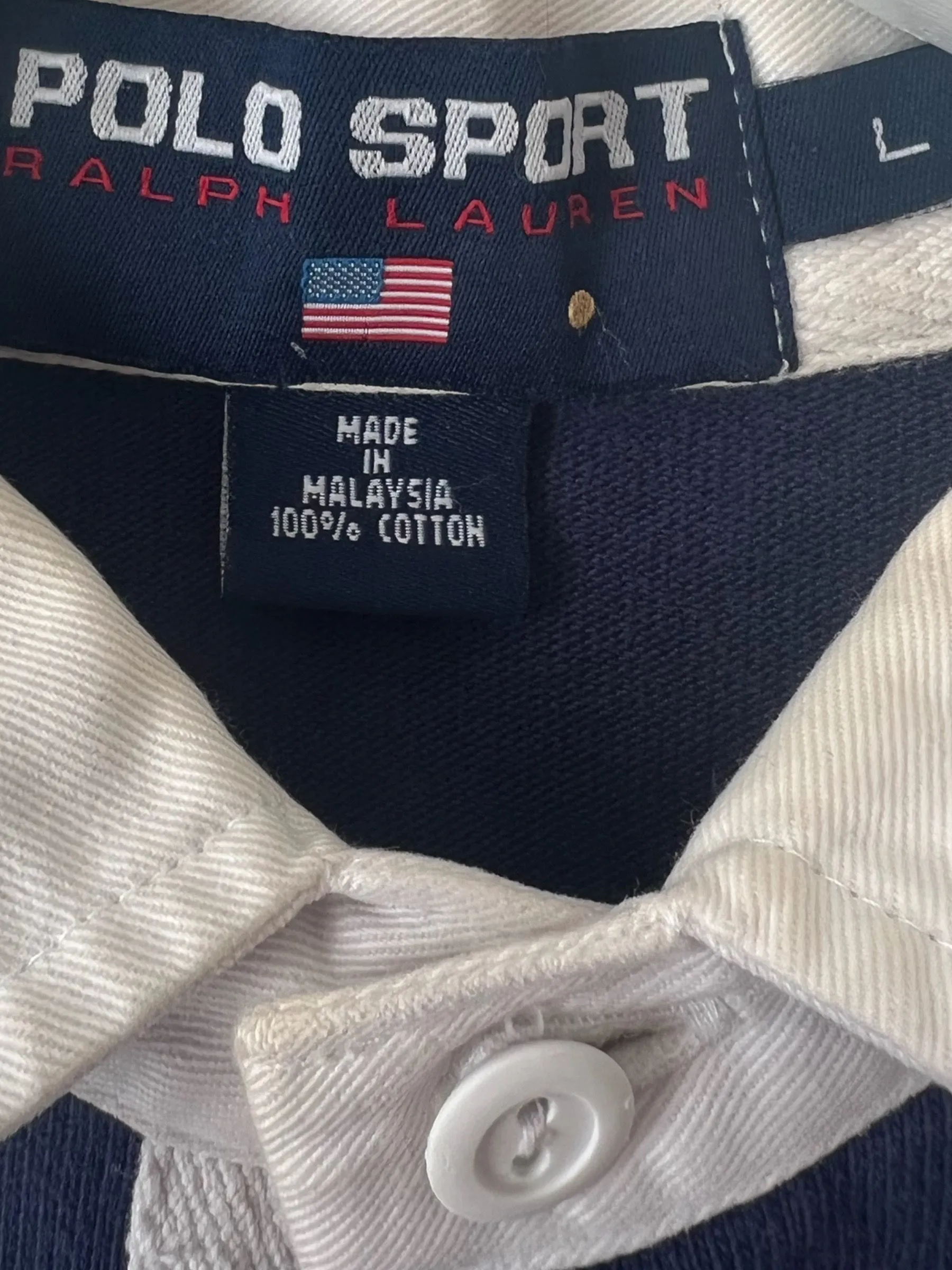 Listing Image Blurred Background