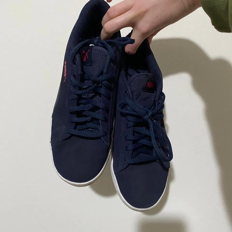 Product image for Puma tennis shoes