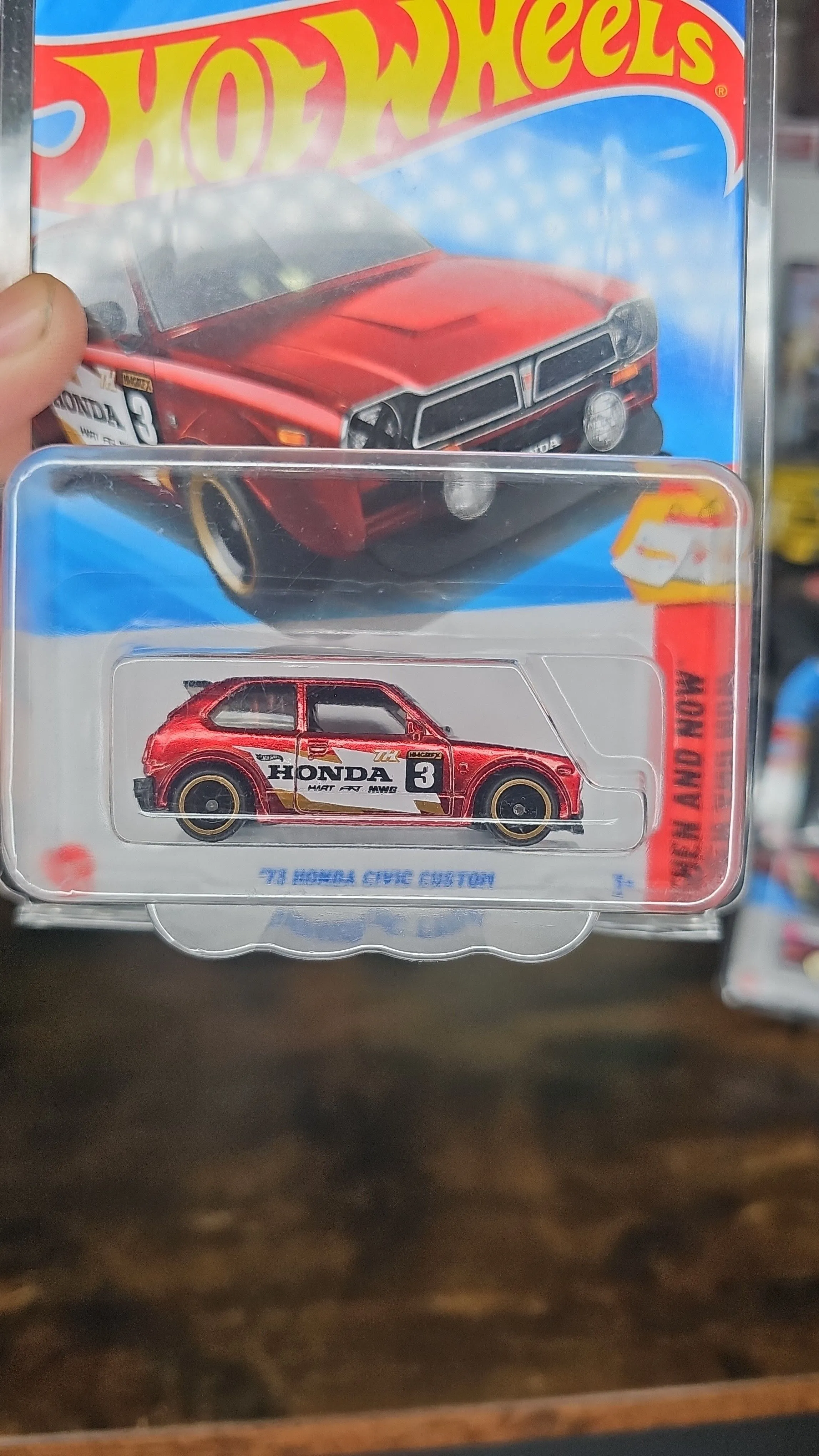 319a3e32-d6bf-44d5-ba0e-30916d7e9cee
