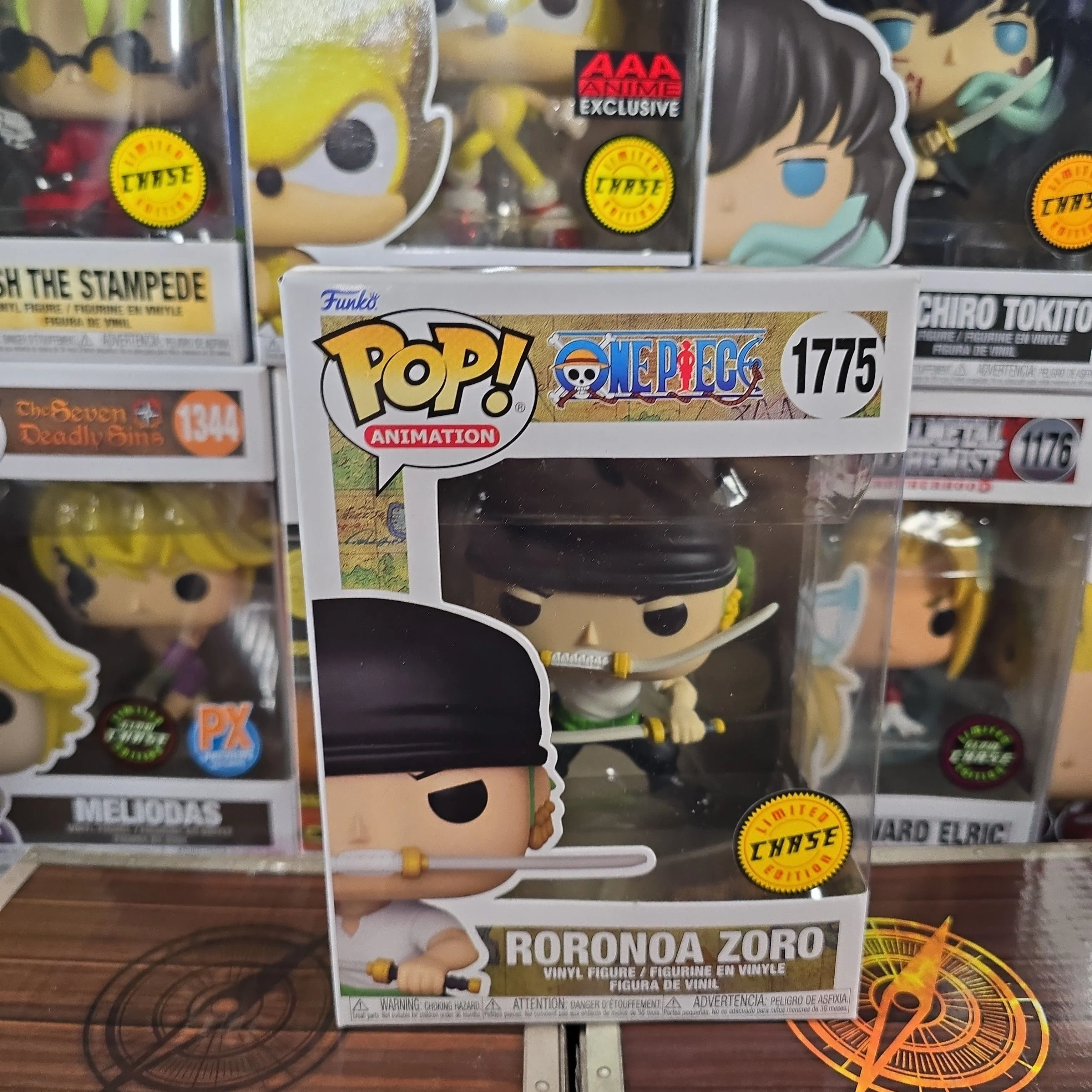 Product image for one piece Zoro chase 