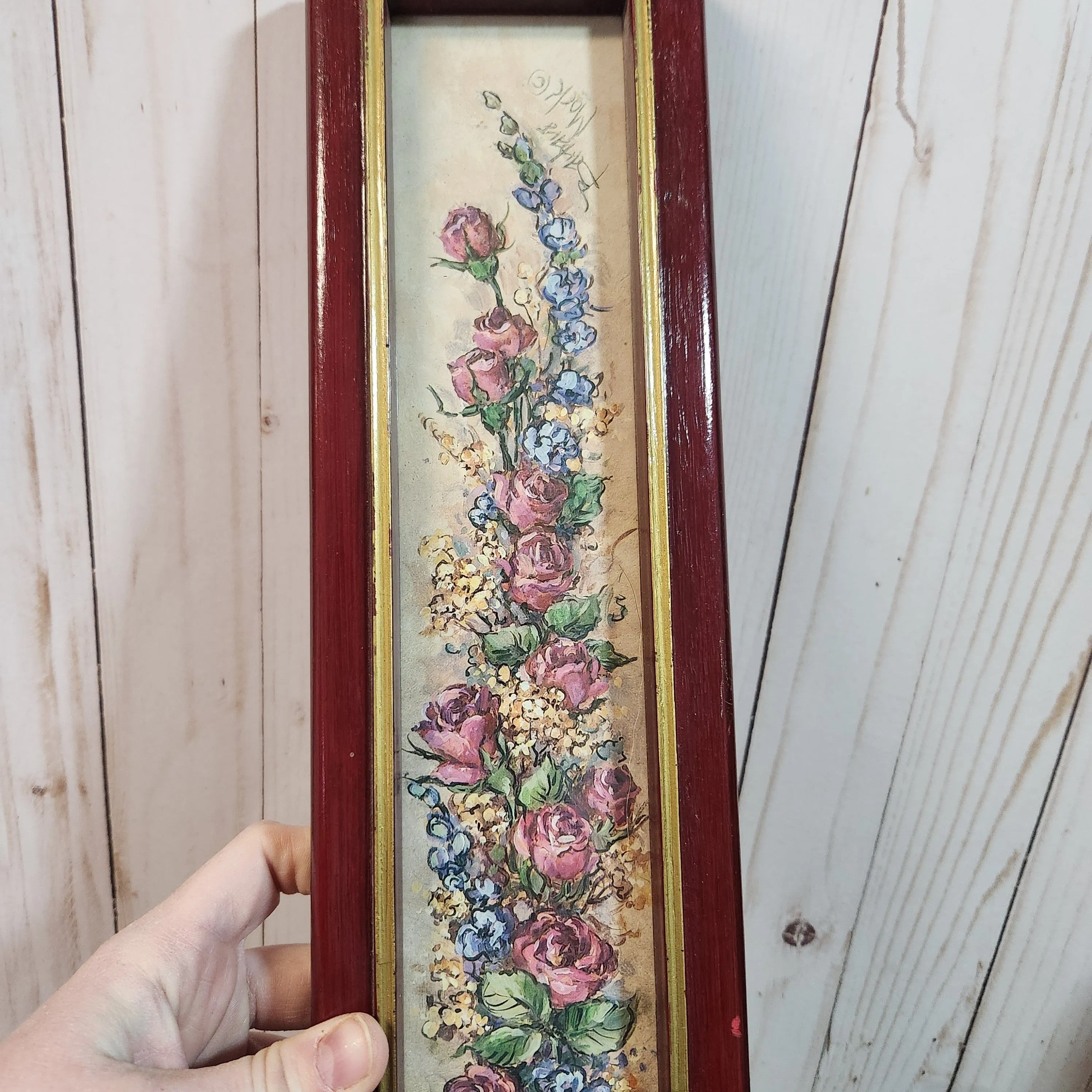 Listing Image Blurred Background