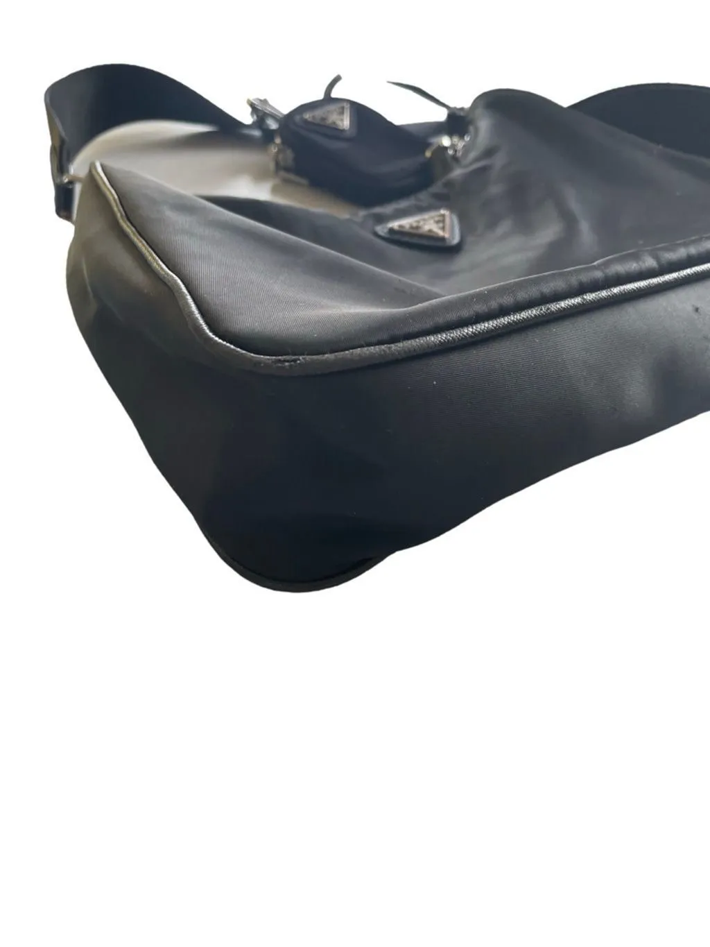 Listing Image Blurred Background