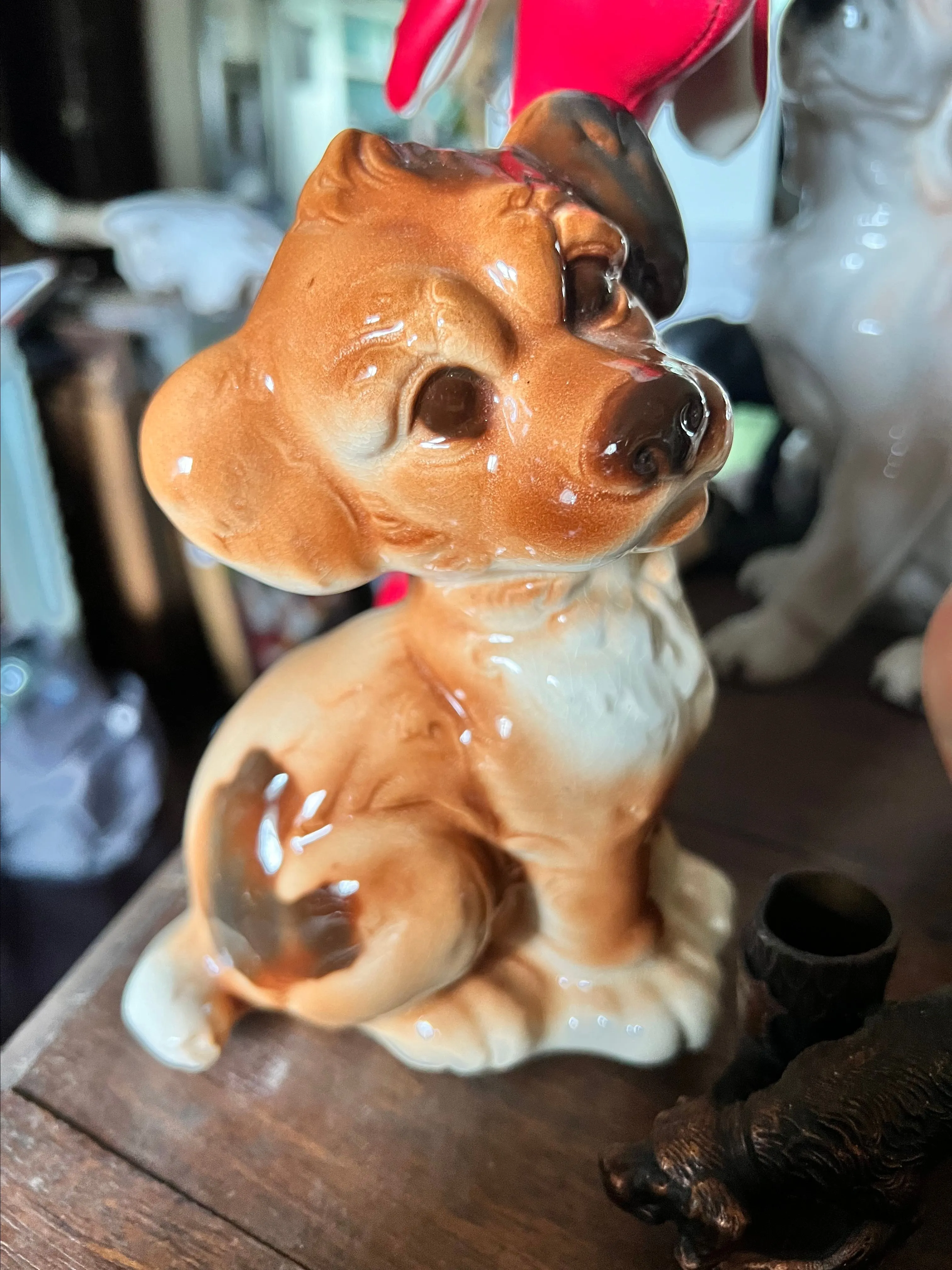 Product image for 24 Royal Coplan large Dog glossy figure