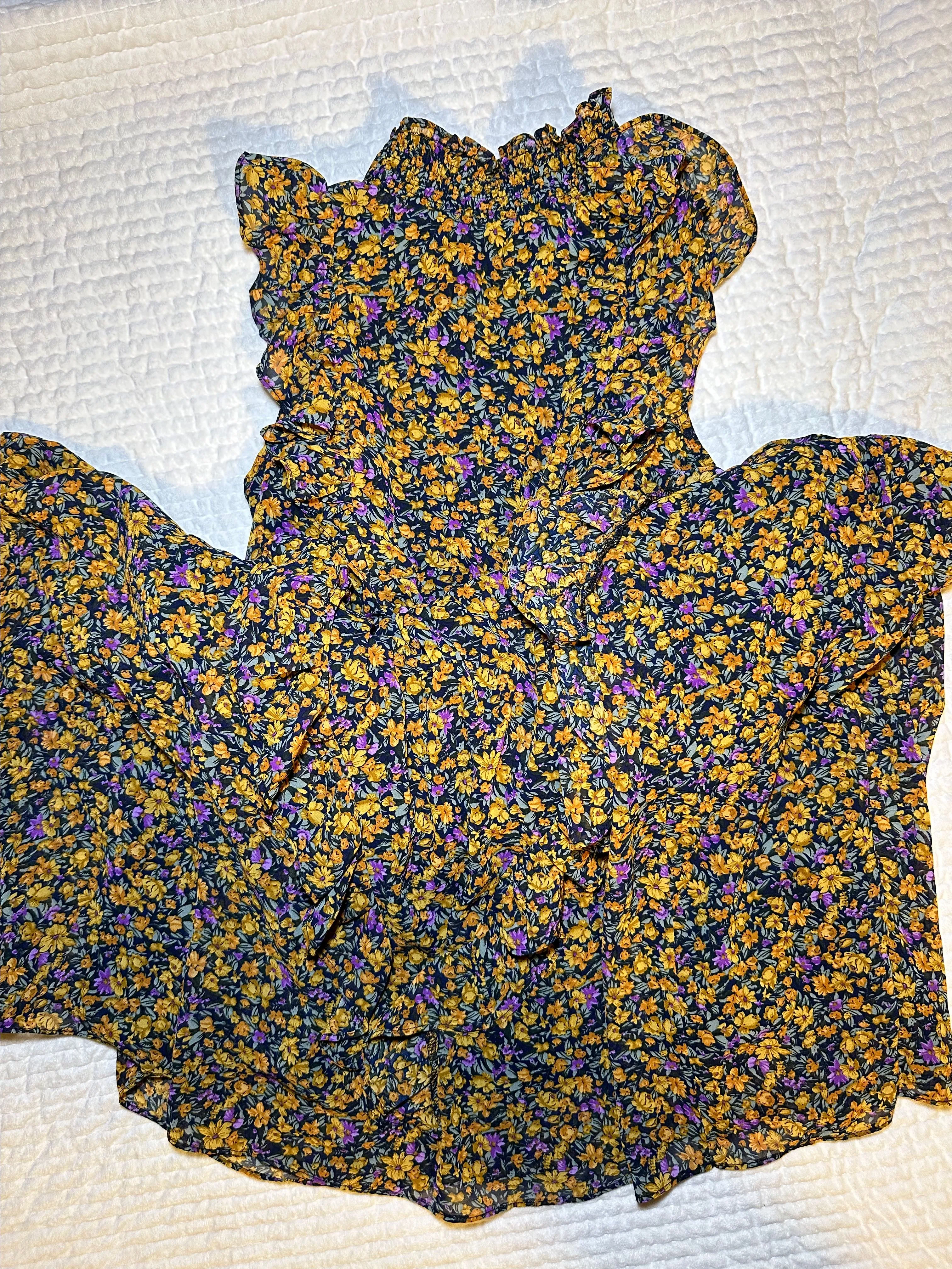 Listing Image Blurred Background