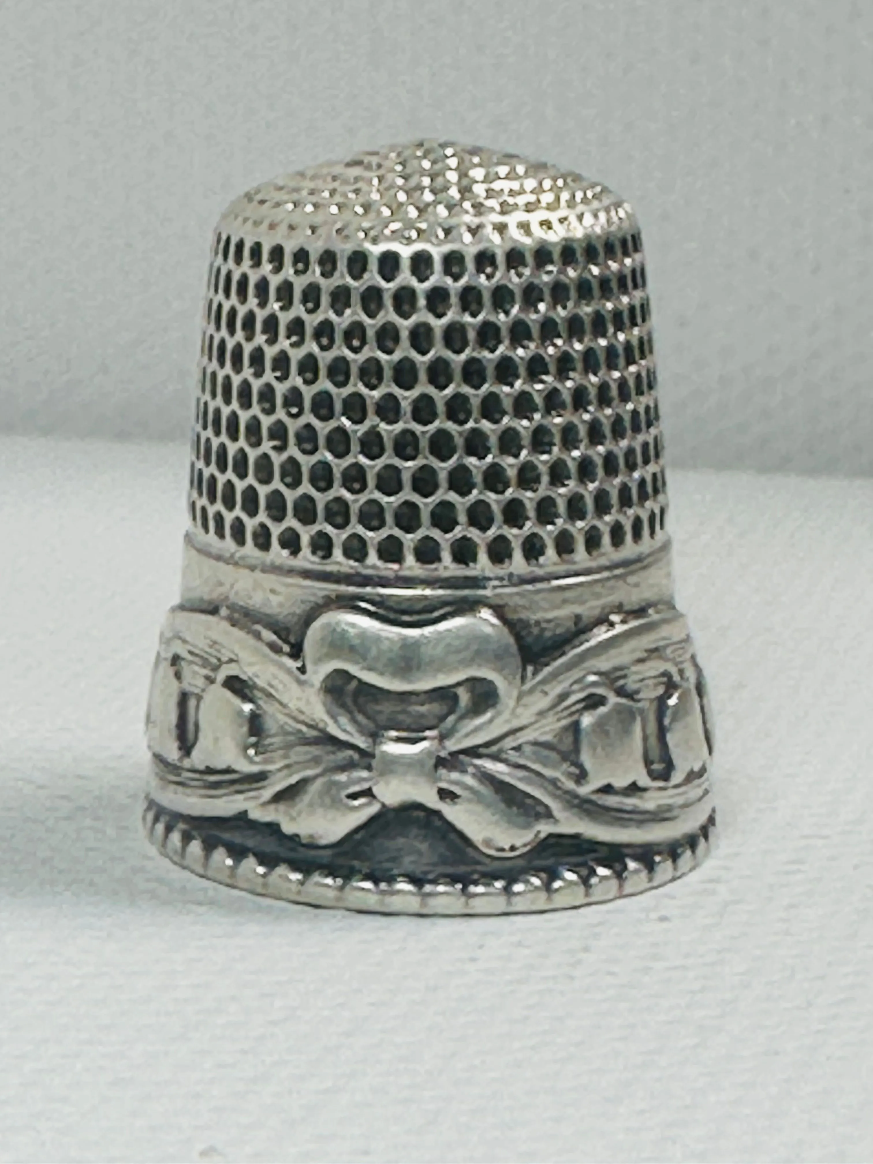 Product image for Antique Stern Bros. & Co. Sterling Silver Thimble