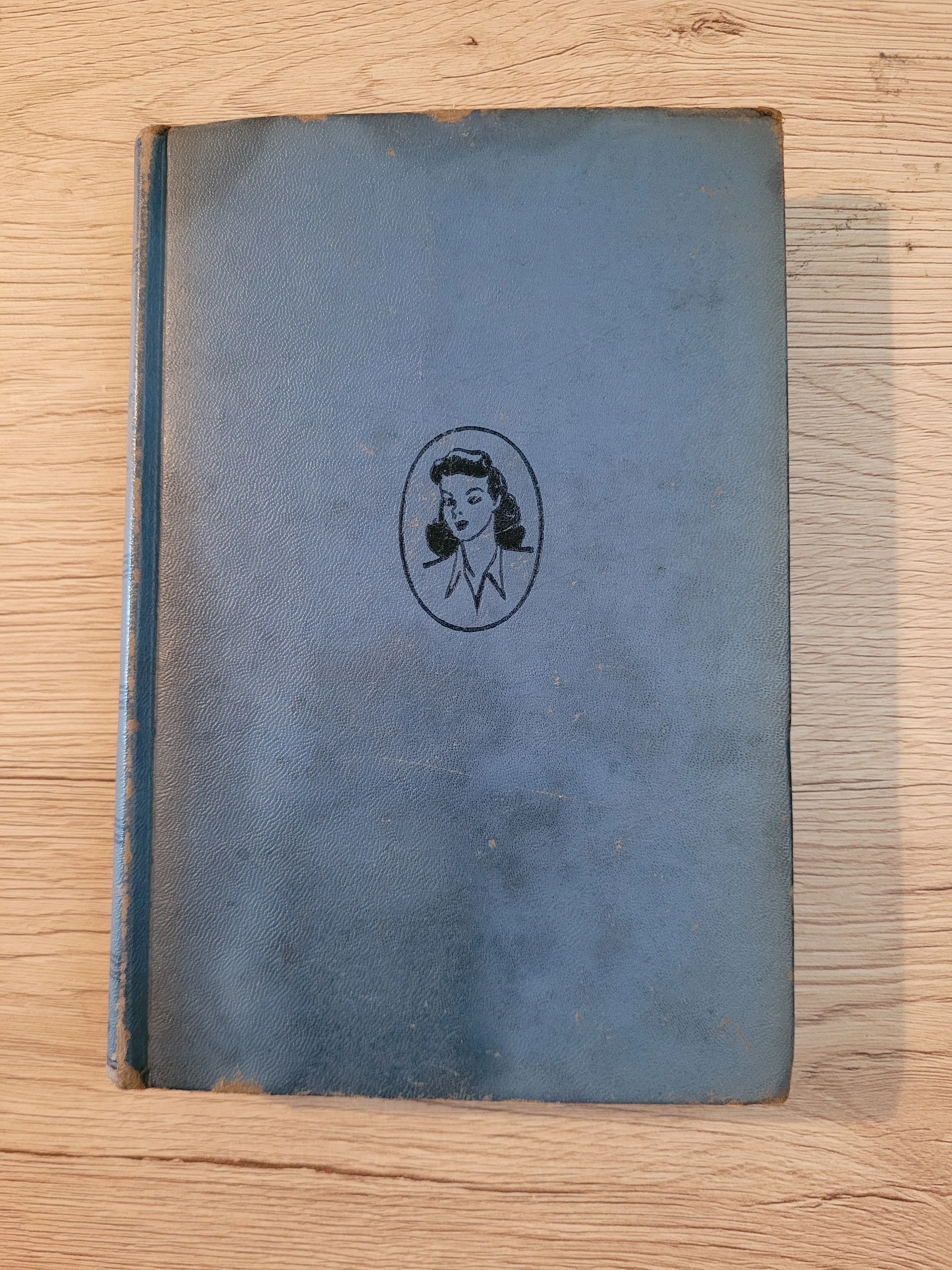 Product image for Books - Mystery - Beverly Gray's Assignment By Clair Blank