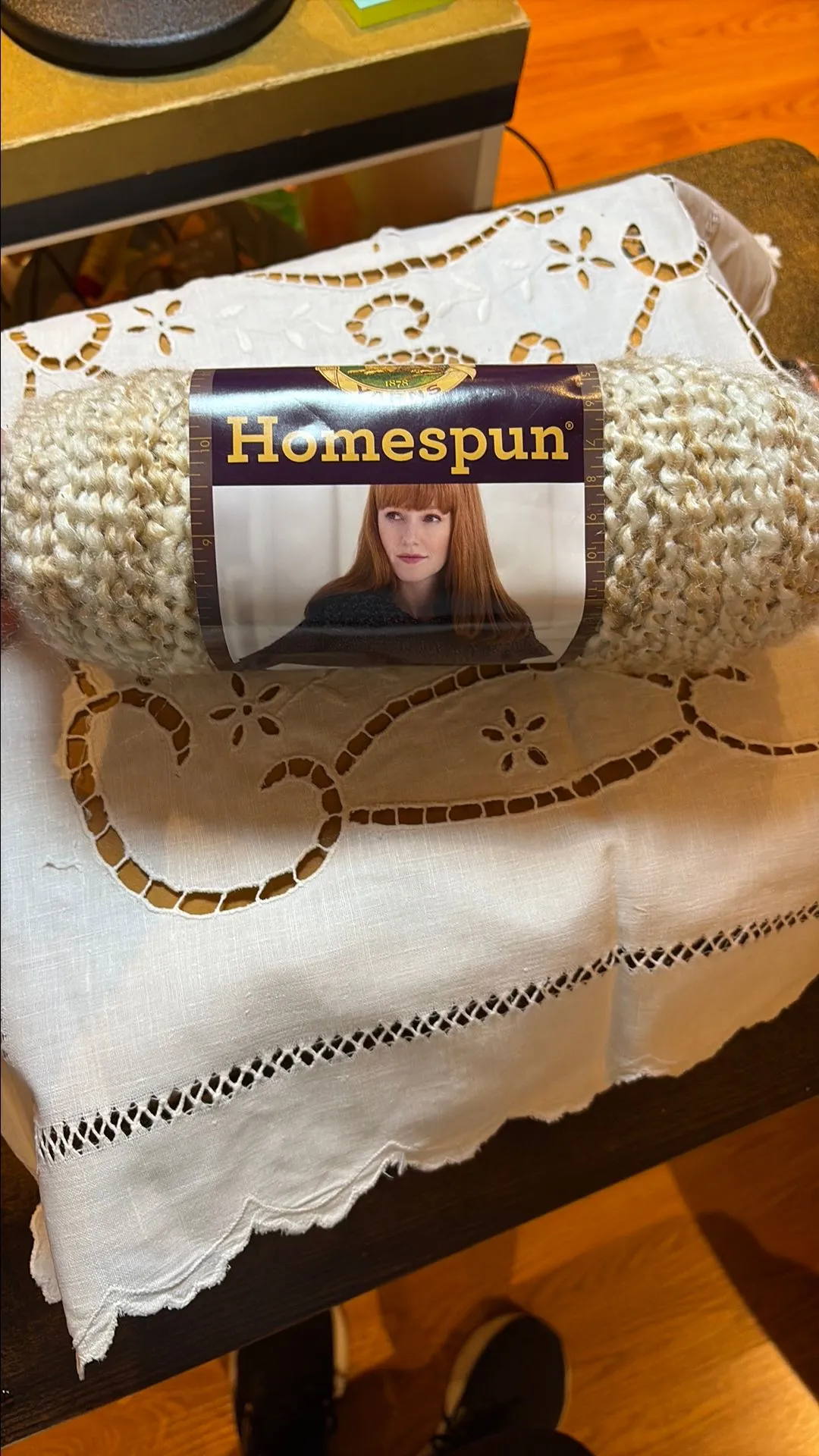 Product image for 39-Lion brand yarns Homespun– discontinued