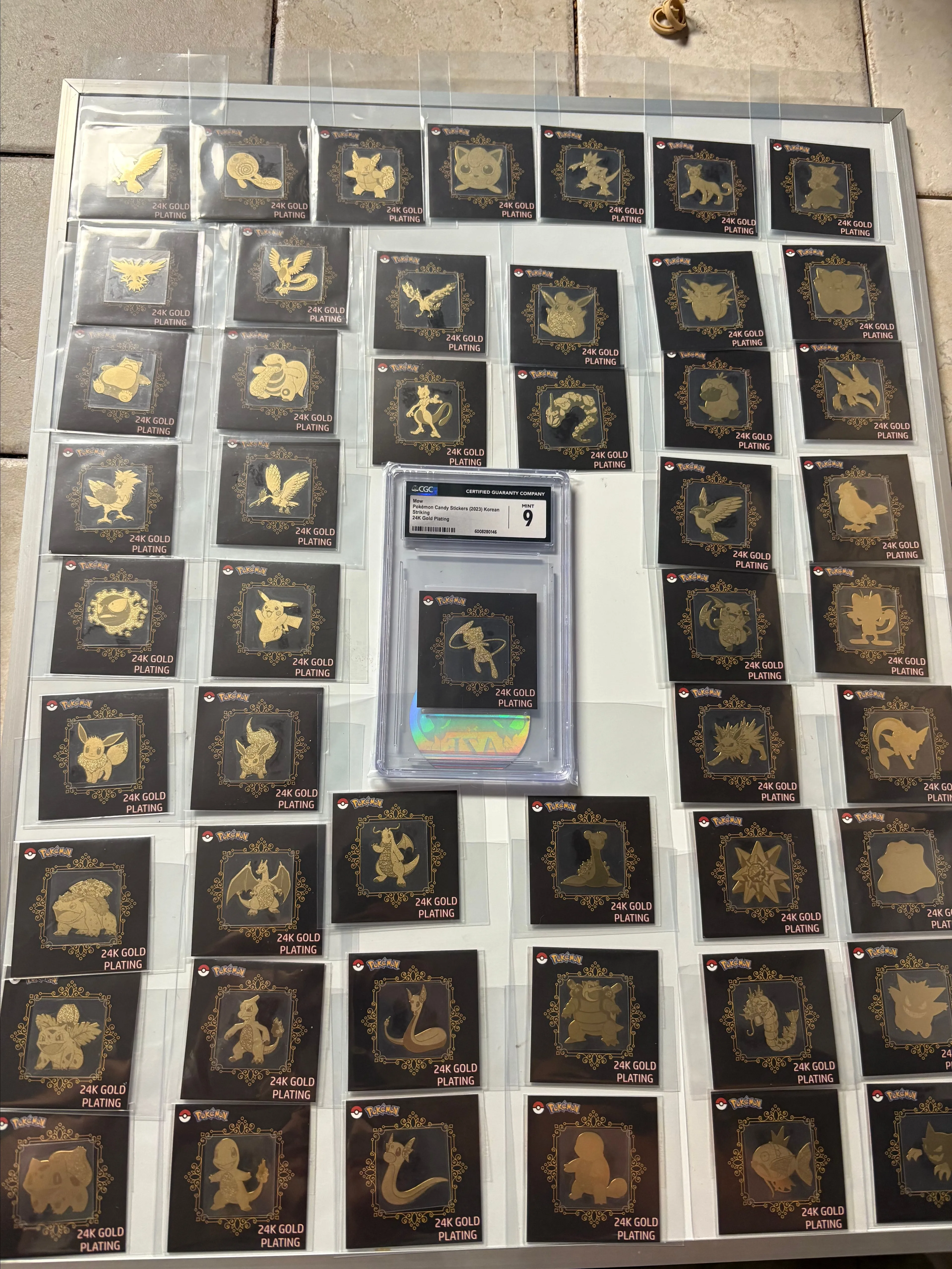 Product image for Striking Popping Candy 24k Gold 50-card Pokémon Set