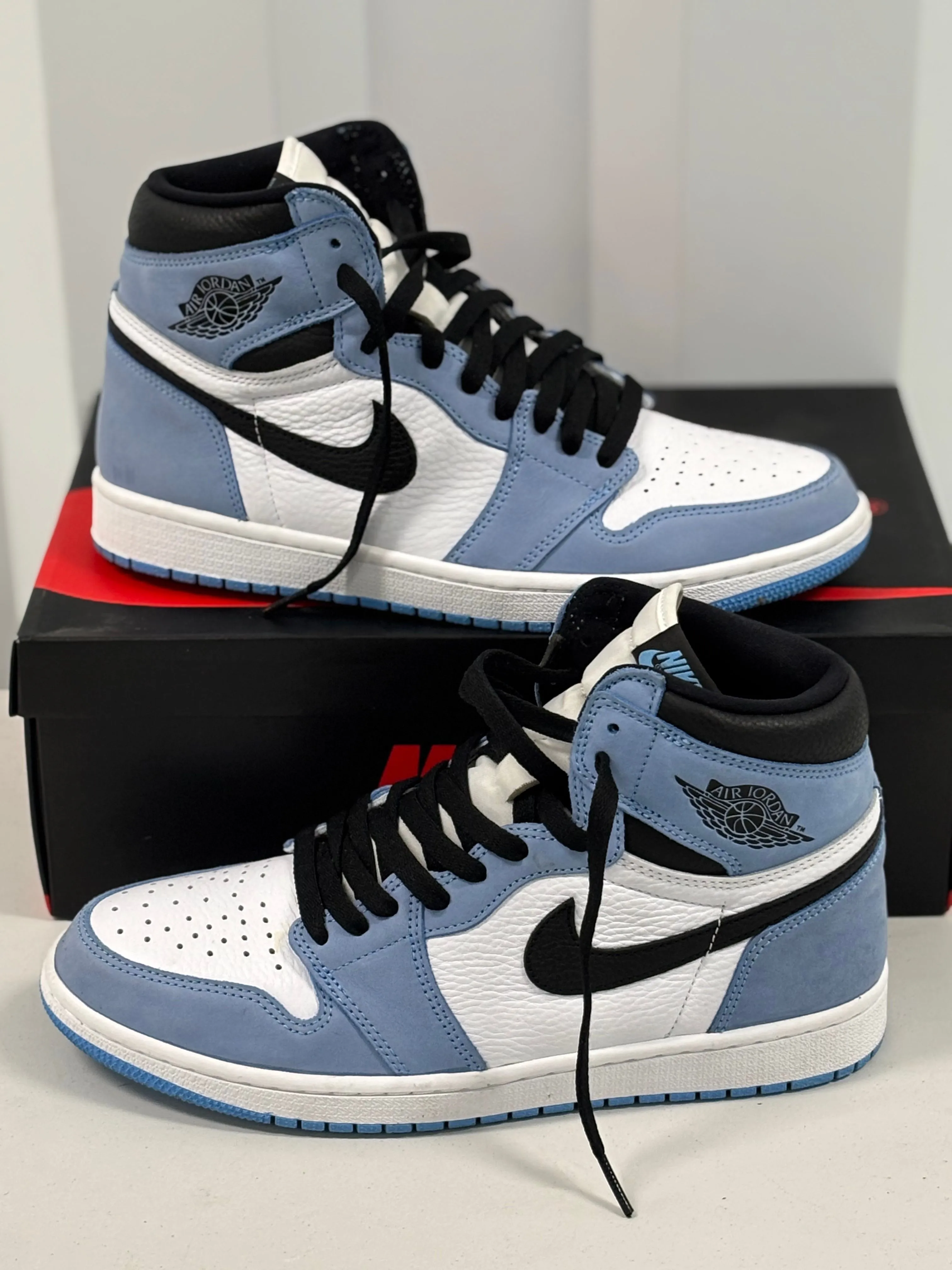 Product image for Size 10 - Jordan 1 university blue gently worn twice w box