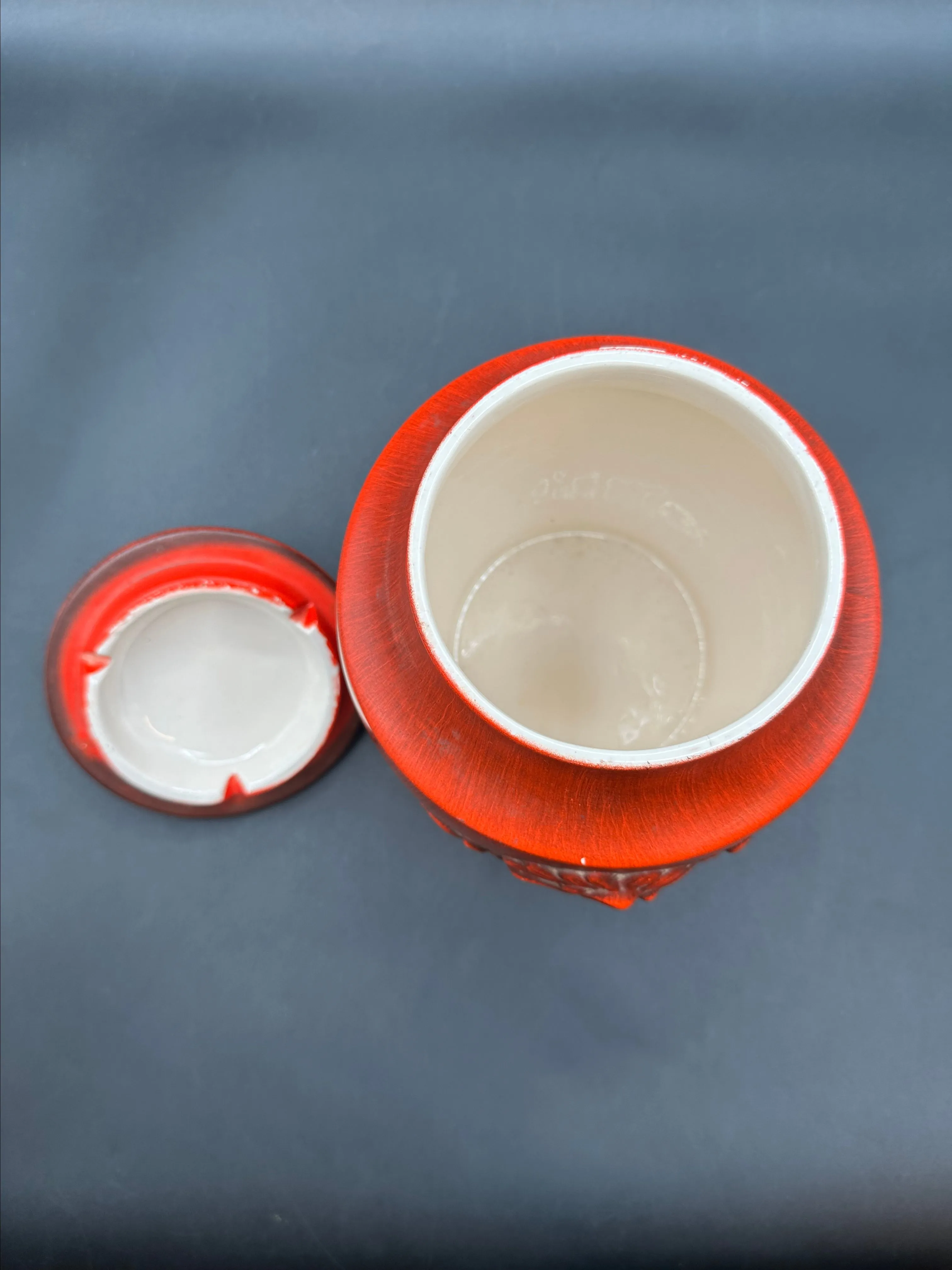Listing Image Blurred Background