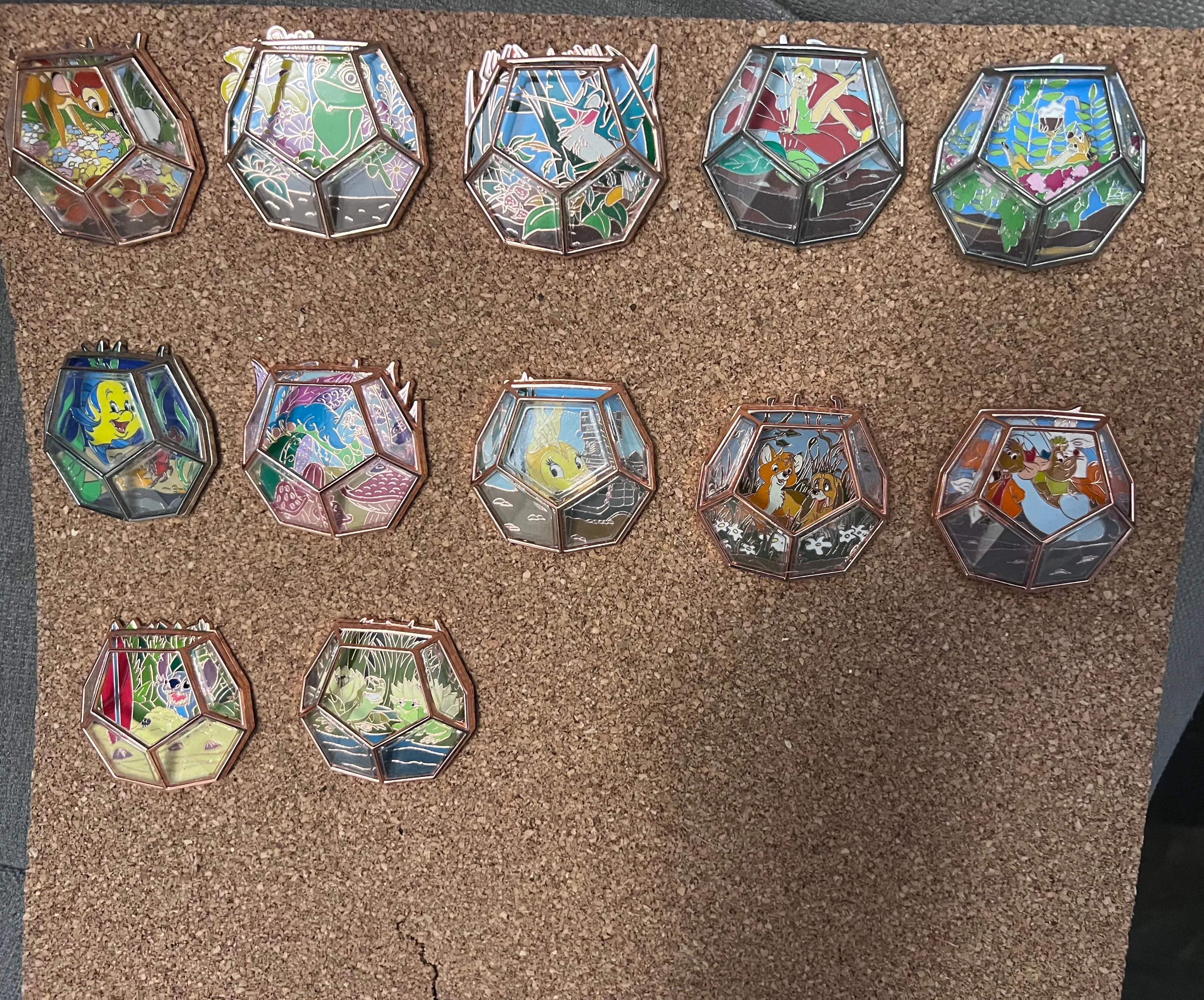 Product image for Disney Terrarium full 12 pin set LE