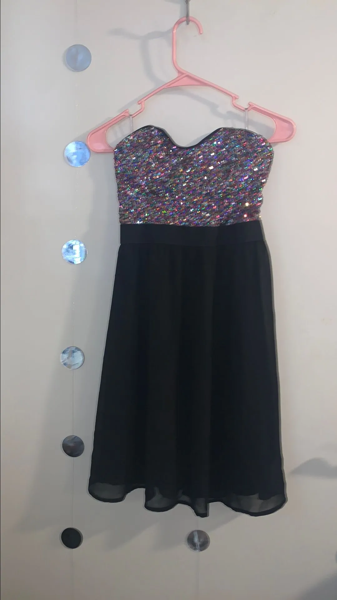 Product image for 34.Black Sparkle Strapless Top Sequin Dress by Forever 21 older tag  size US xs