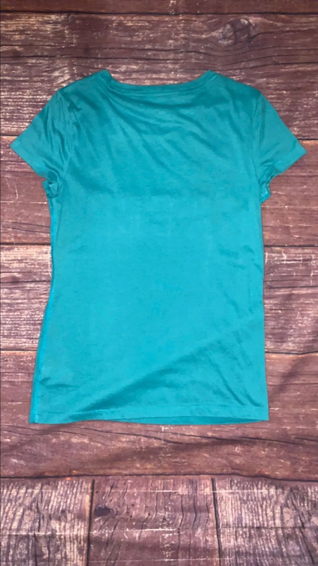 Listing Image Blurred Background