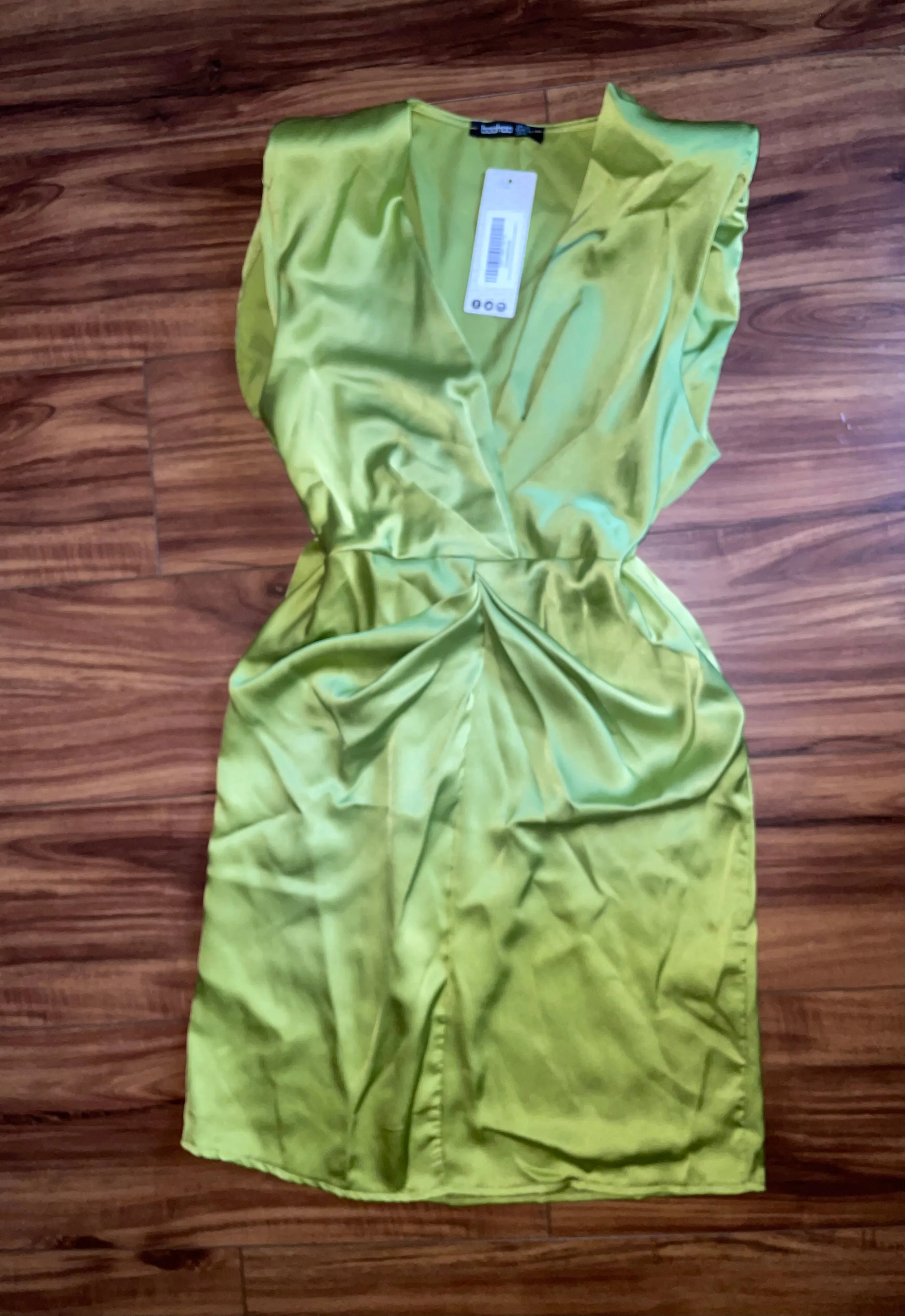 Product image for Boohoo Green Bodycon Dress Size S