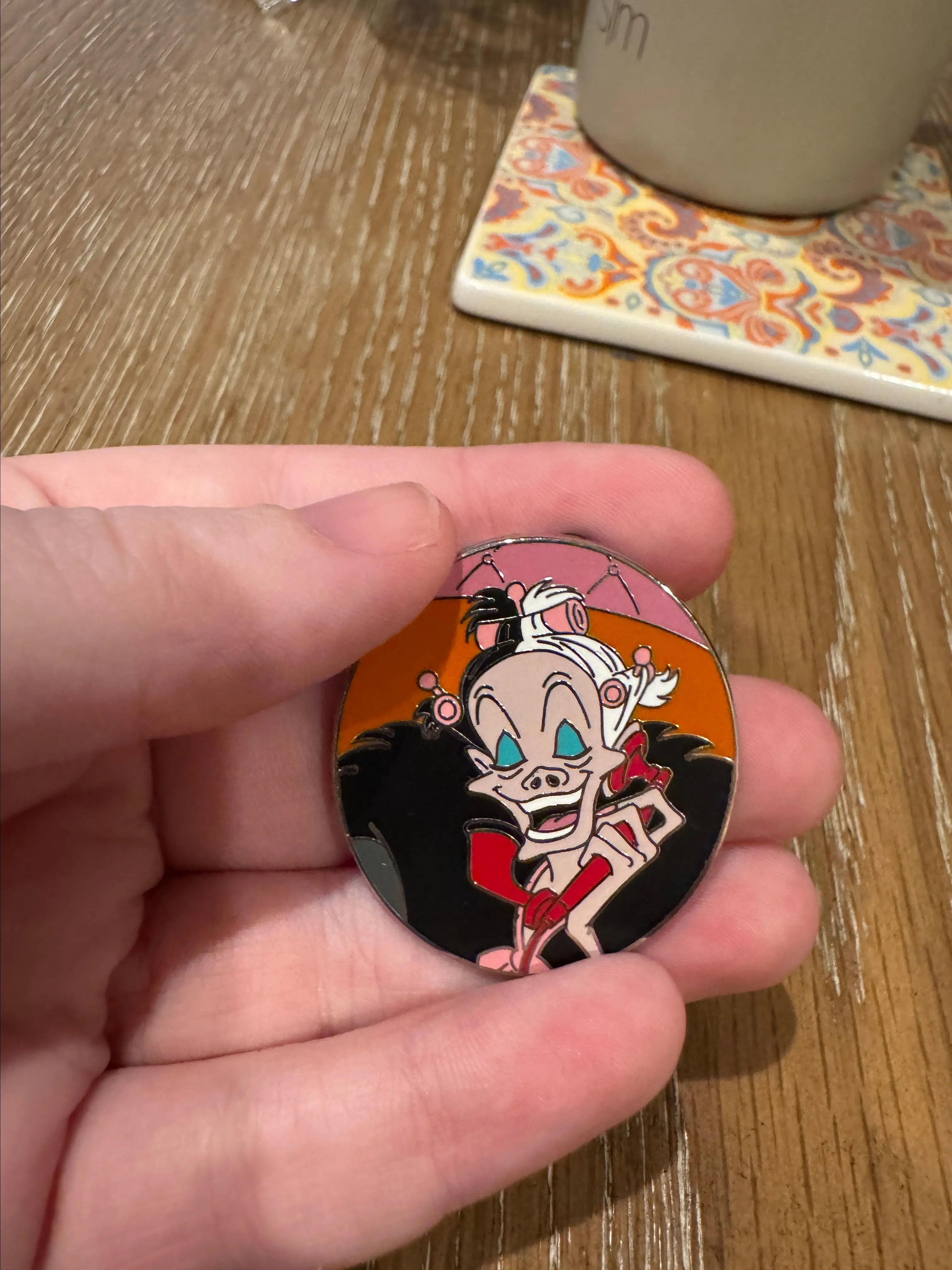 Product image for WDW DLR Switchboard Reveal/Conceal Mystery Cruella De Vil Disney Pin