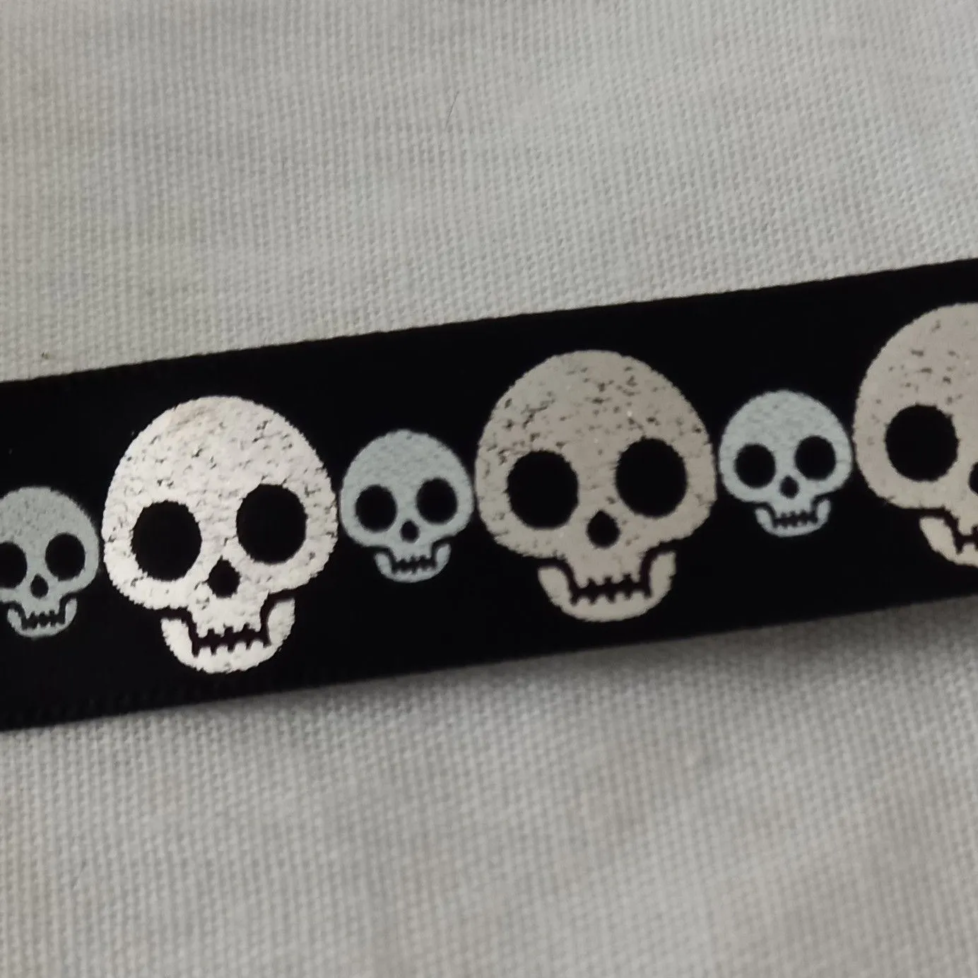 Product image for Sliver Skulls on Black Halloween Ribbon