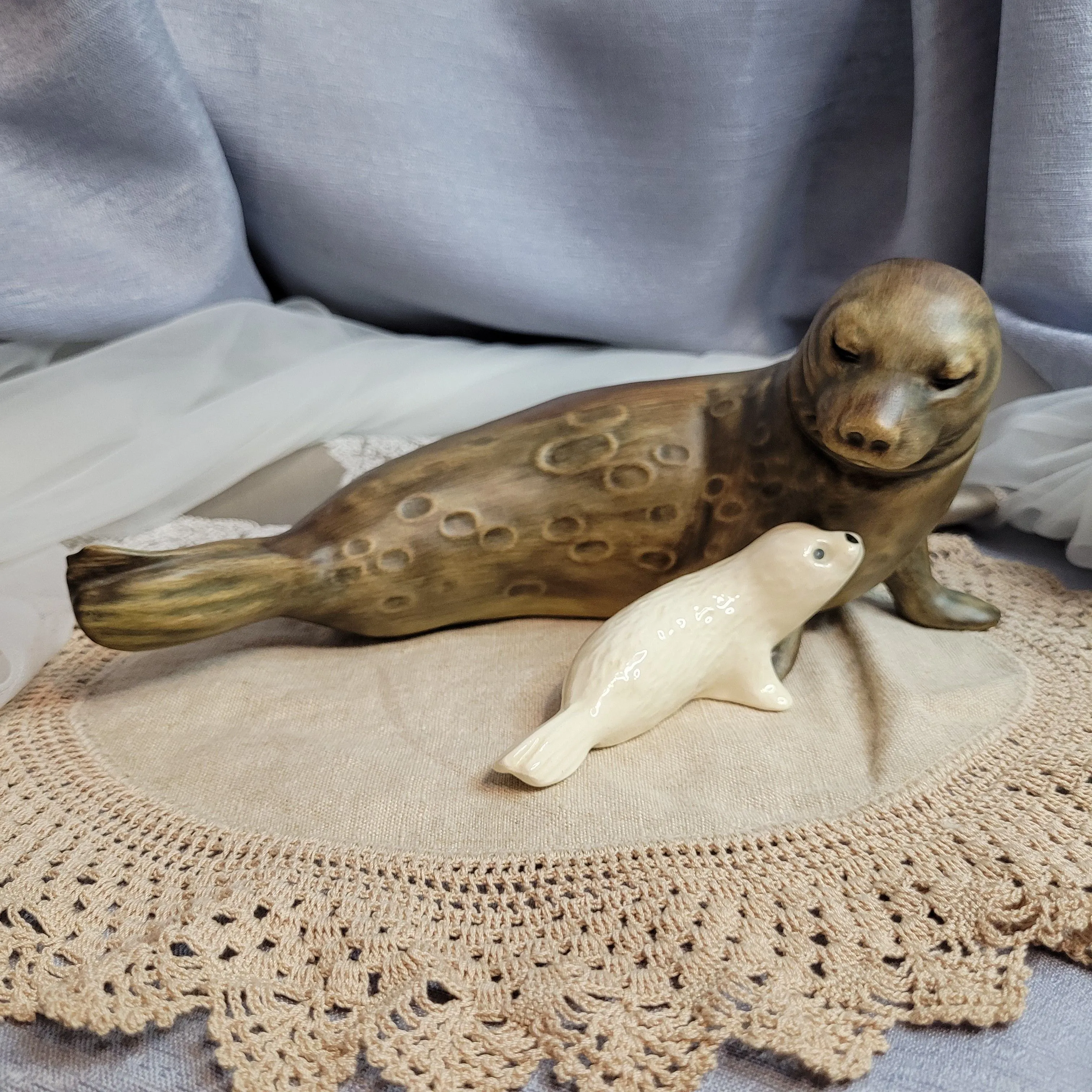 Product image for Goebel Seals Mom and Baby Large Figurine, 36 816-09 West Germany Excellent Condition