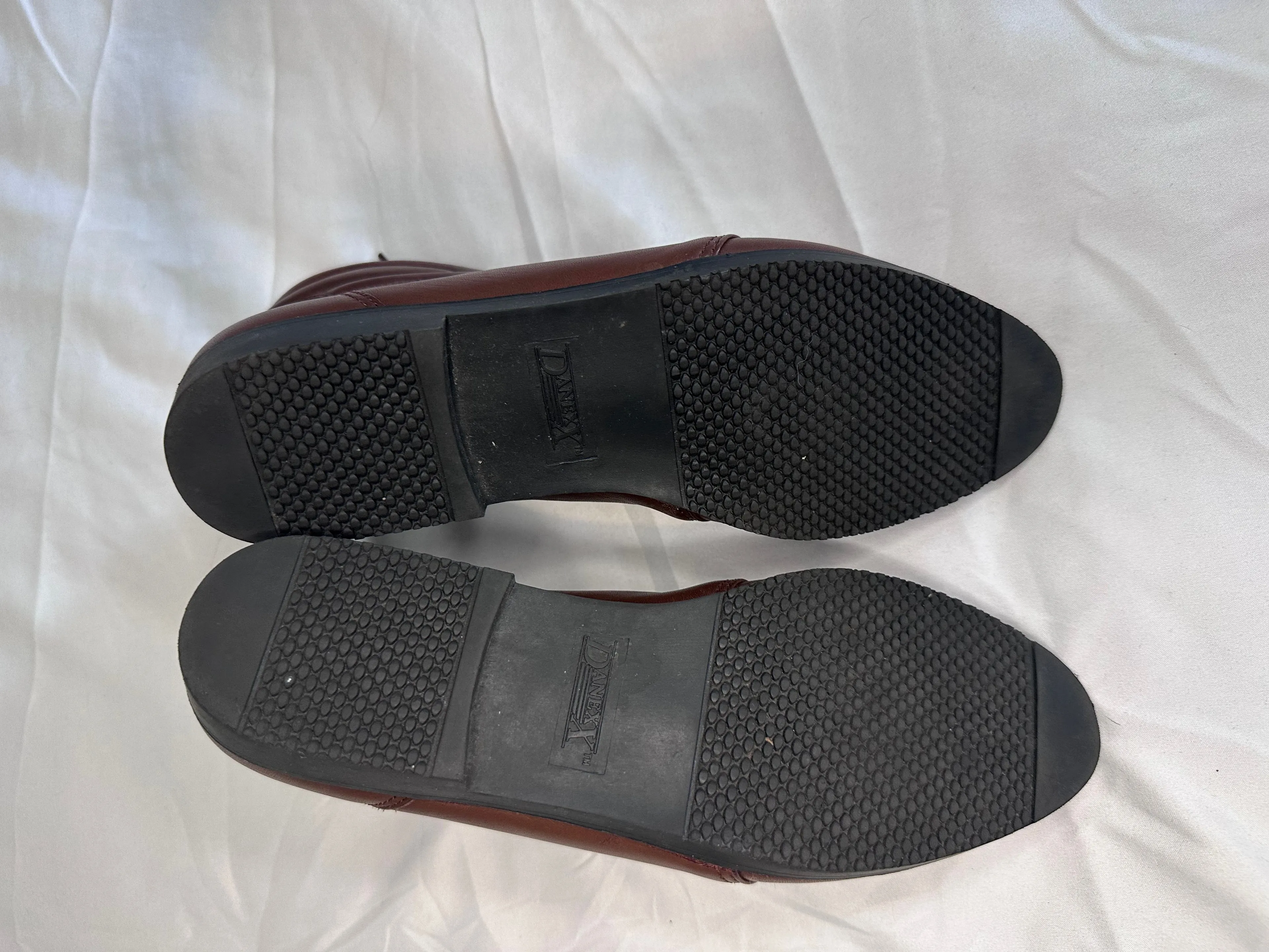 Listing Image Blurred Background