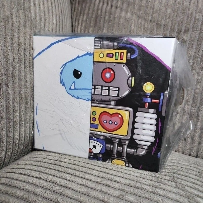 Product image for Robot CHOMP LE 750 (NYCC 2022)