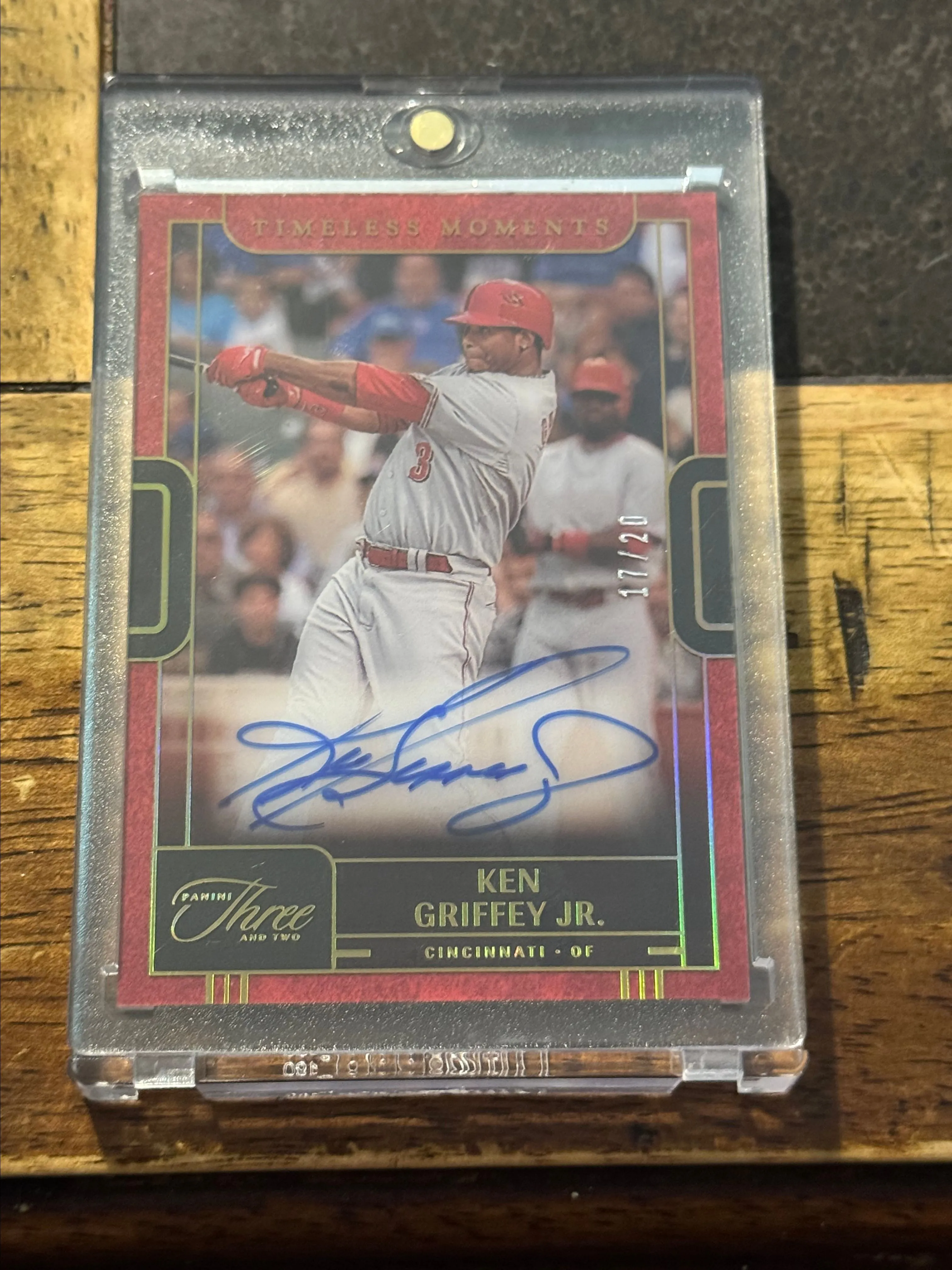 Product image for Ken Griffey jr on card auto sp /20