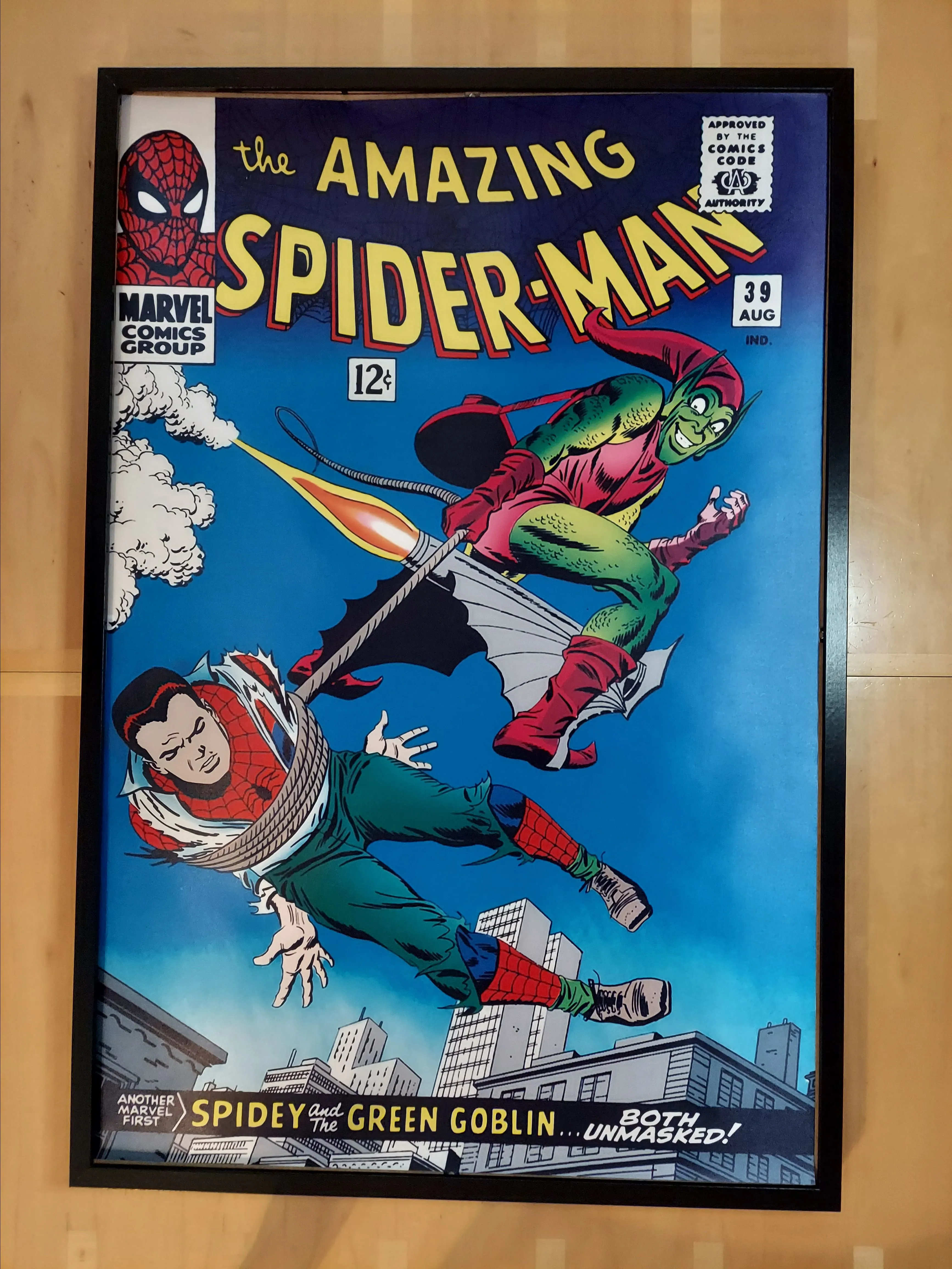 Product image for Amazing Spider-Man 39 Comic Cover silk canvas Fabric Poster (36" x 24")
