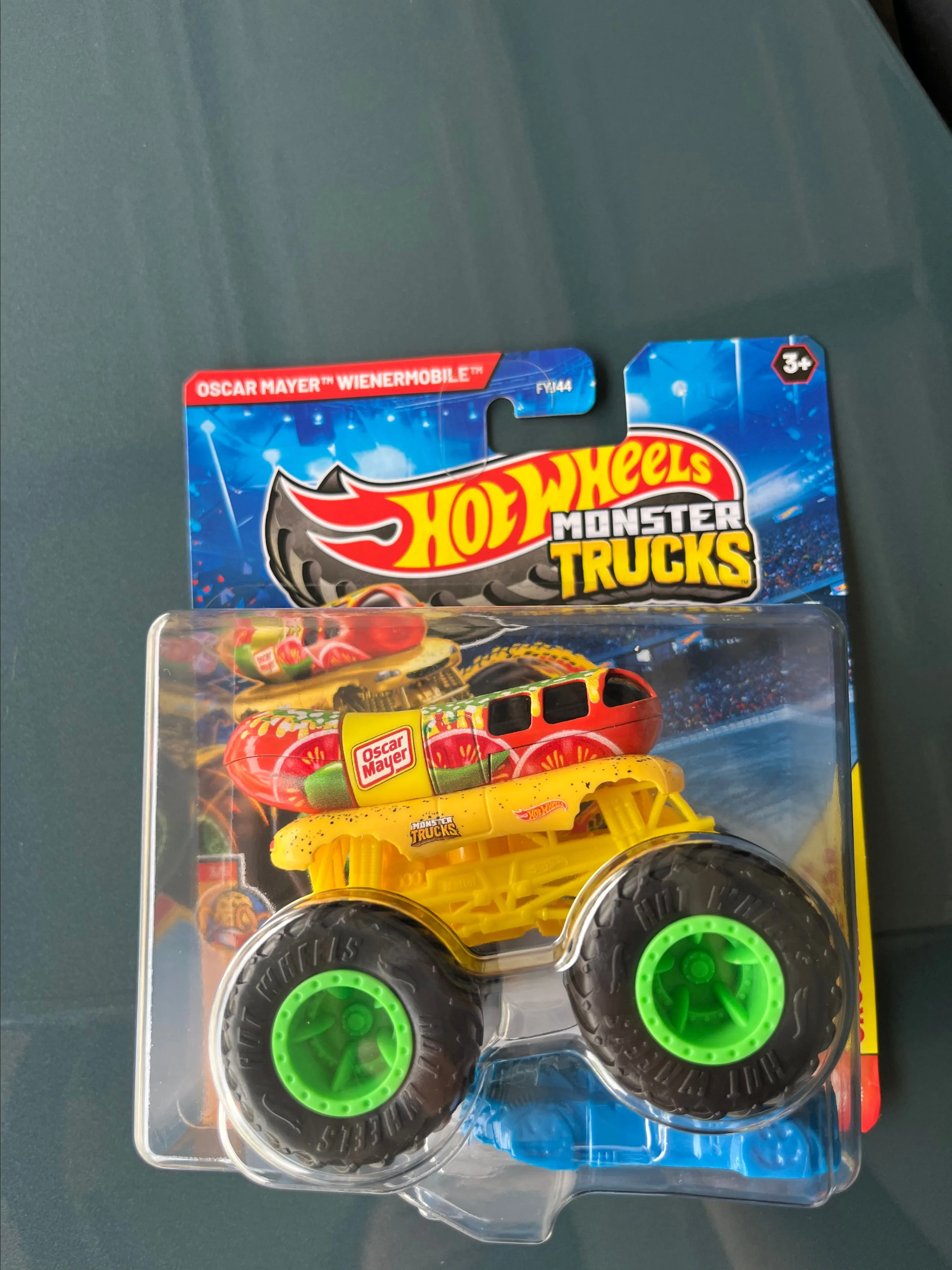 Product image for Hot Wheels MONSTER TRUCKS OSCAR MAYER WEINERMOBILE