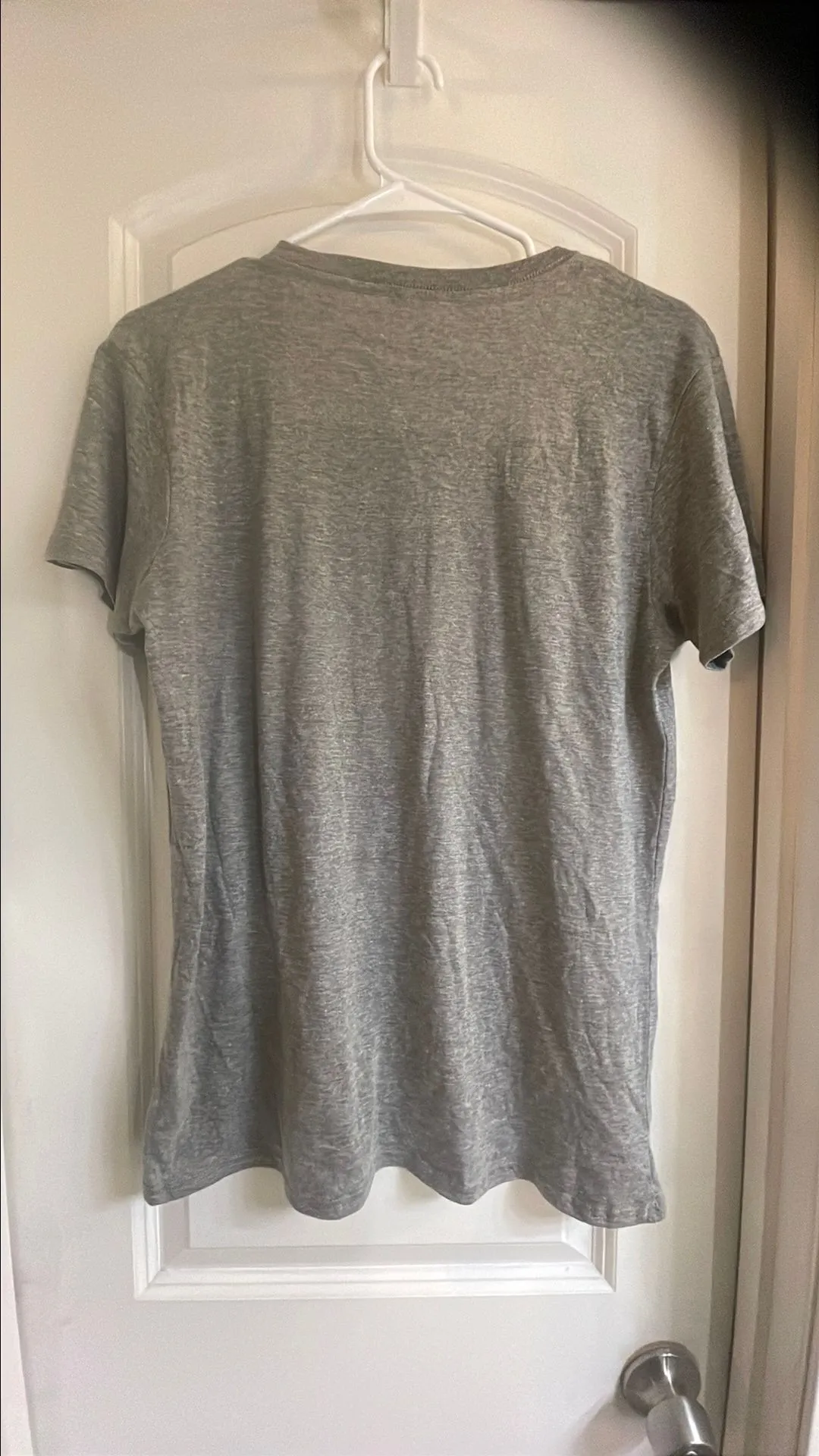 Listing Image Blurred Background