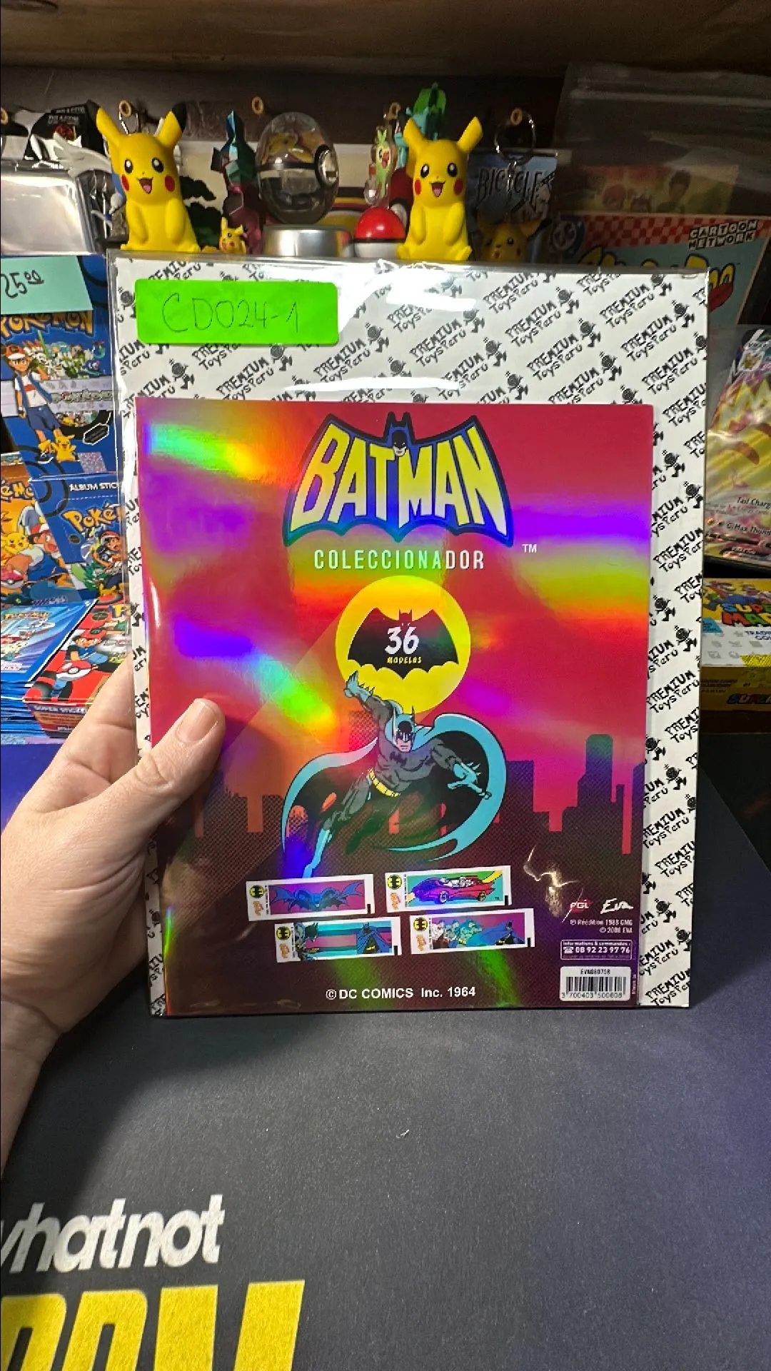 Product image for (1) Batman sticker set with Holo album