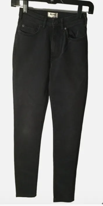 Listing Image Blurred Background