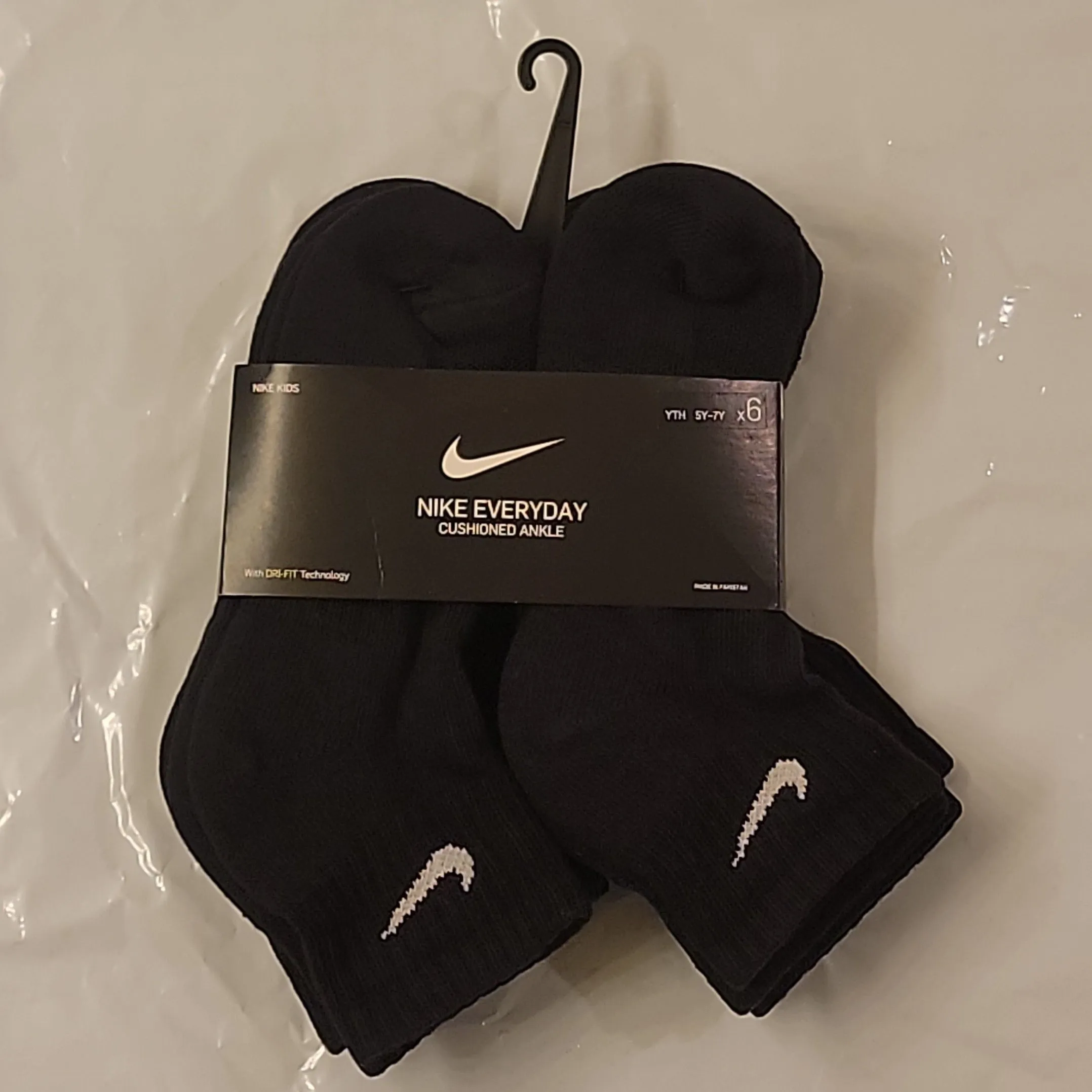 size 6 nike socks