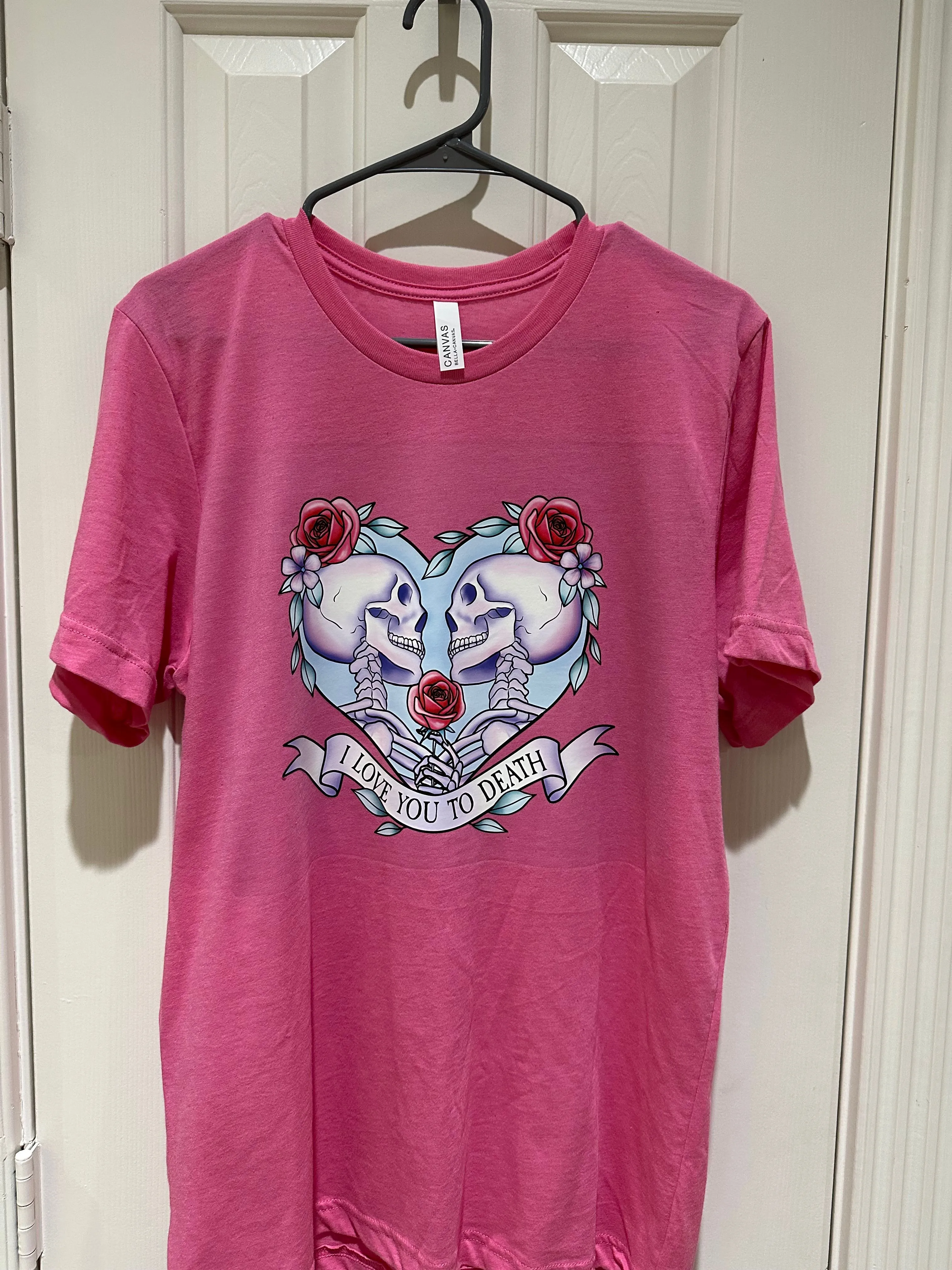 Product image for Women’s valentine t-shirt large new