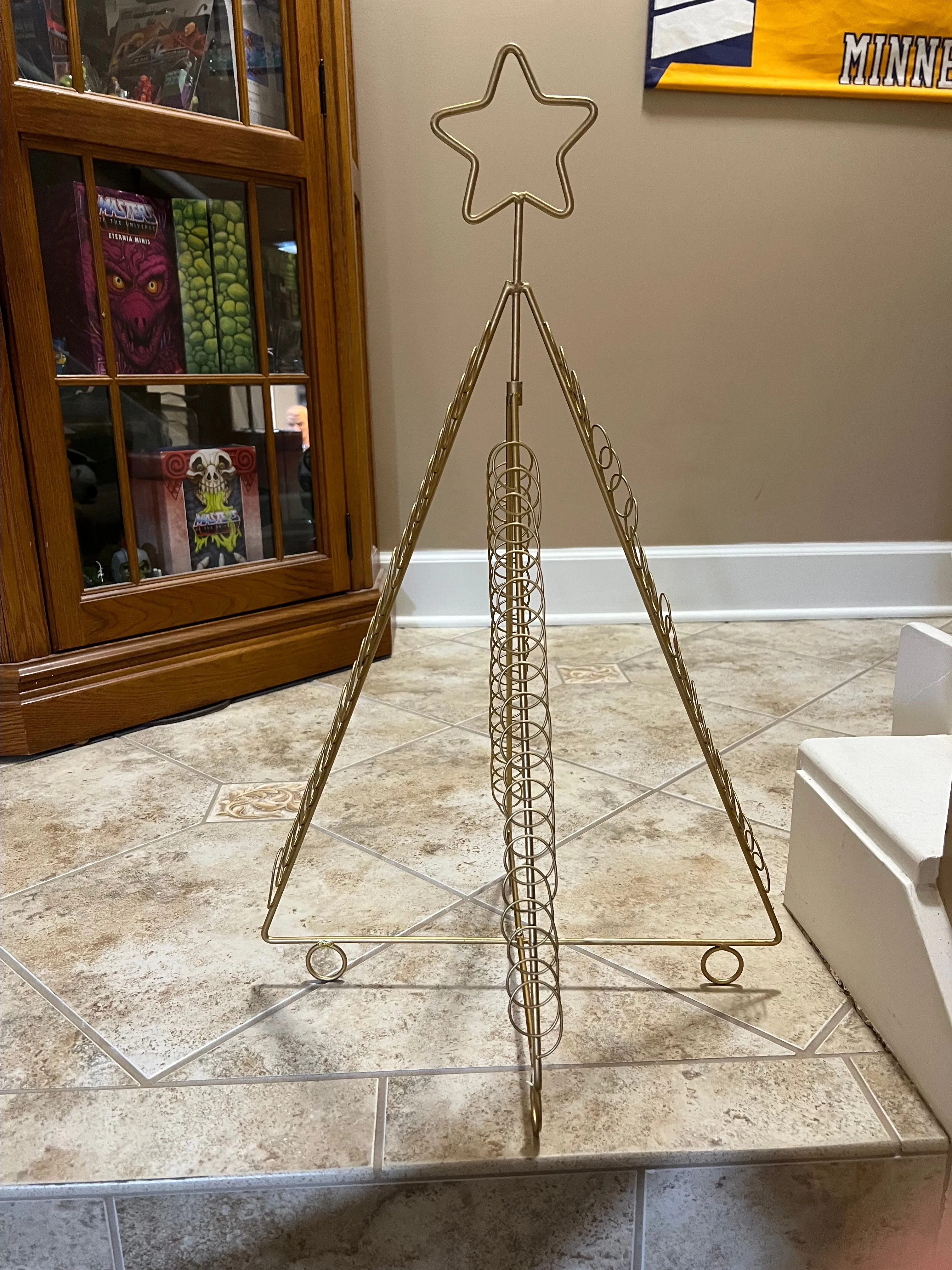 Product image for Gold Metal Christmas tree Card Display Folds flat